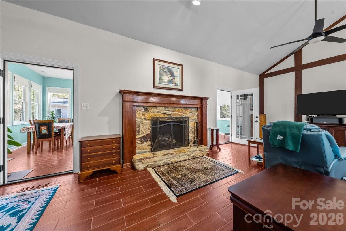Scotch Meadows Estates - Residential