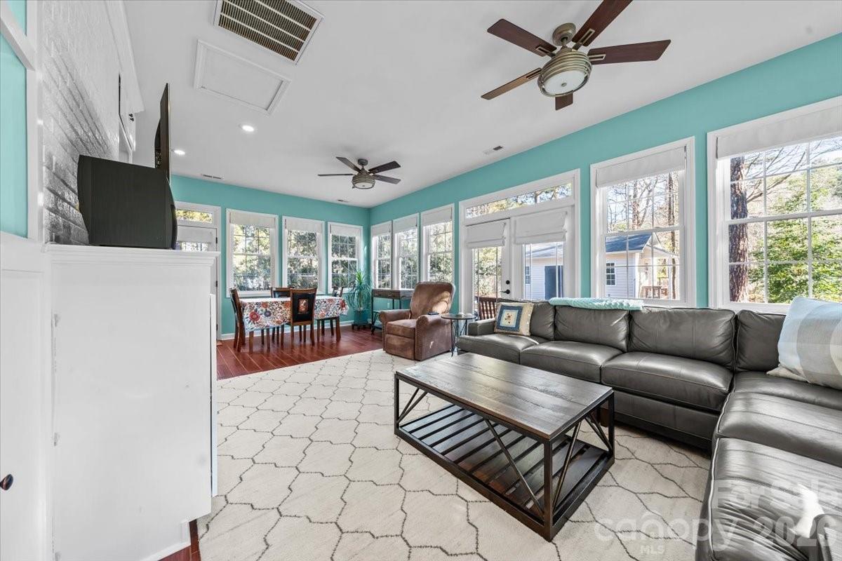 Scotch Meadows Estates - Residential