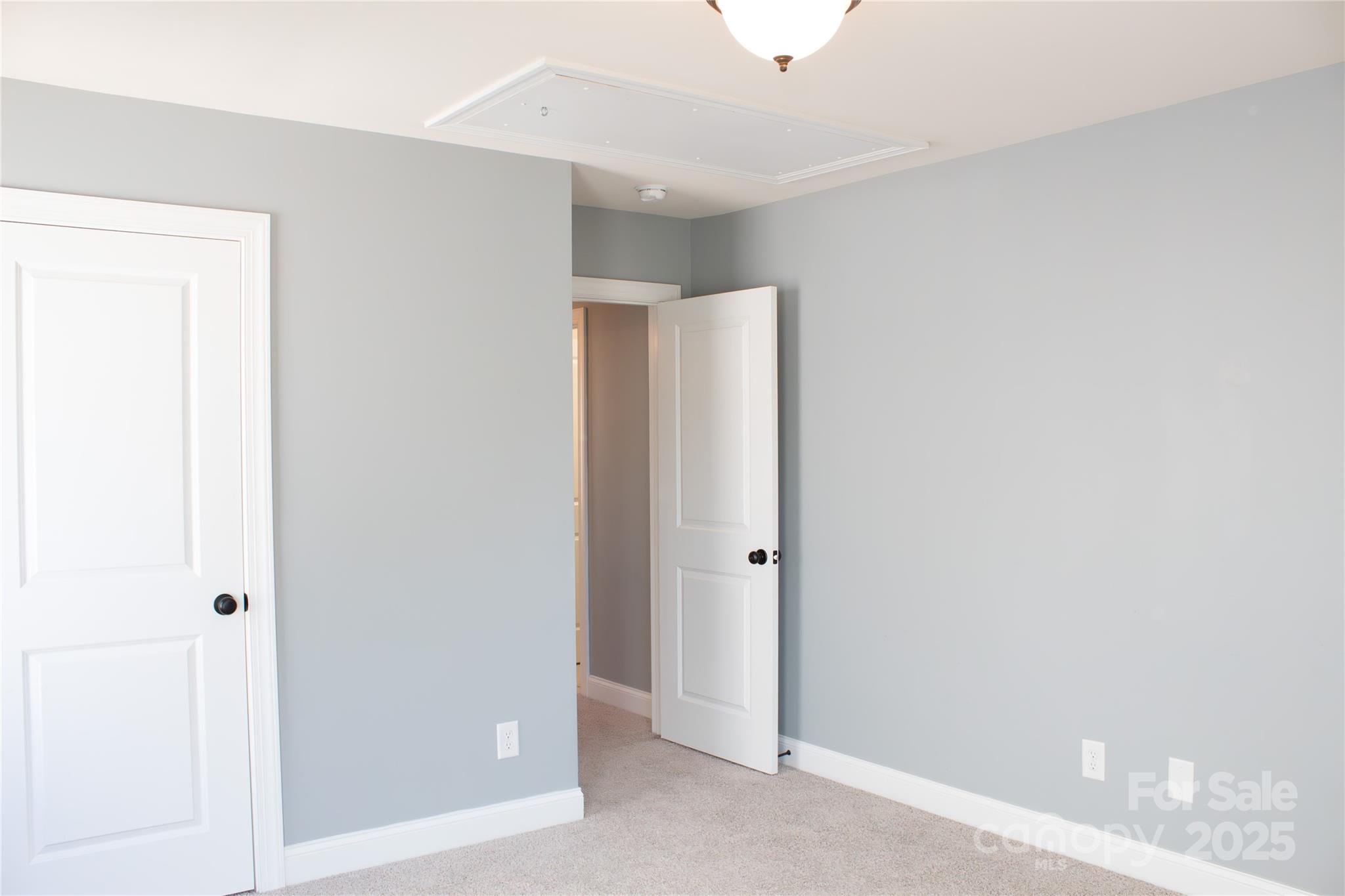 Oakland Pointe - Residential