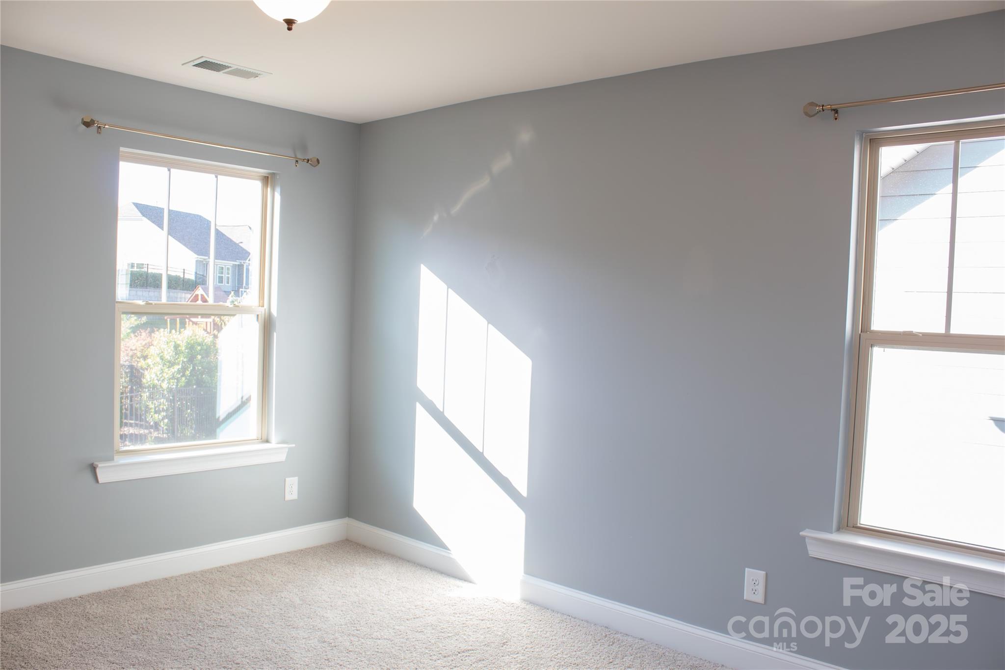 Oakland Pointe - Residential