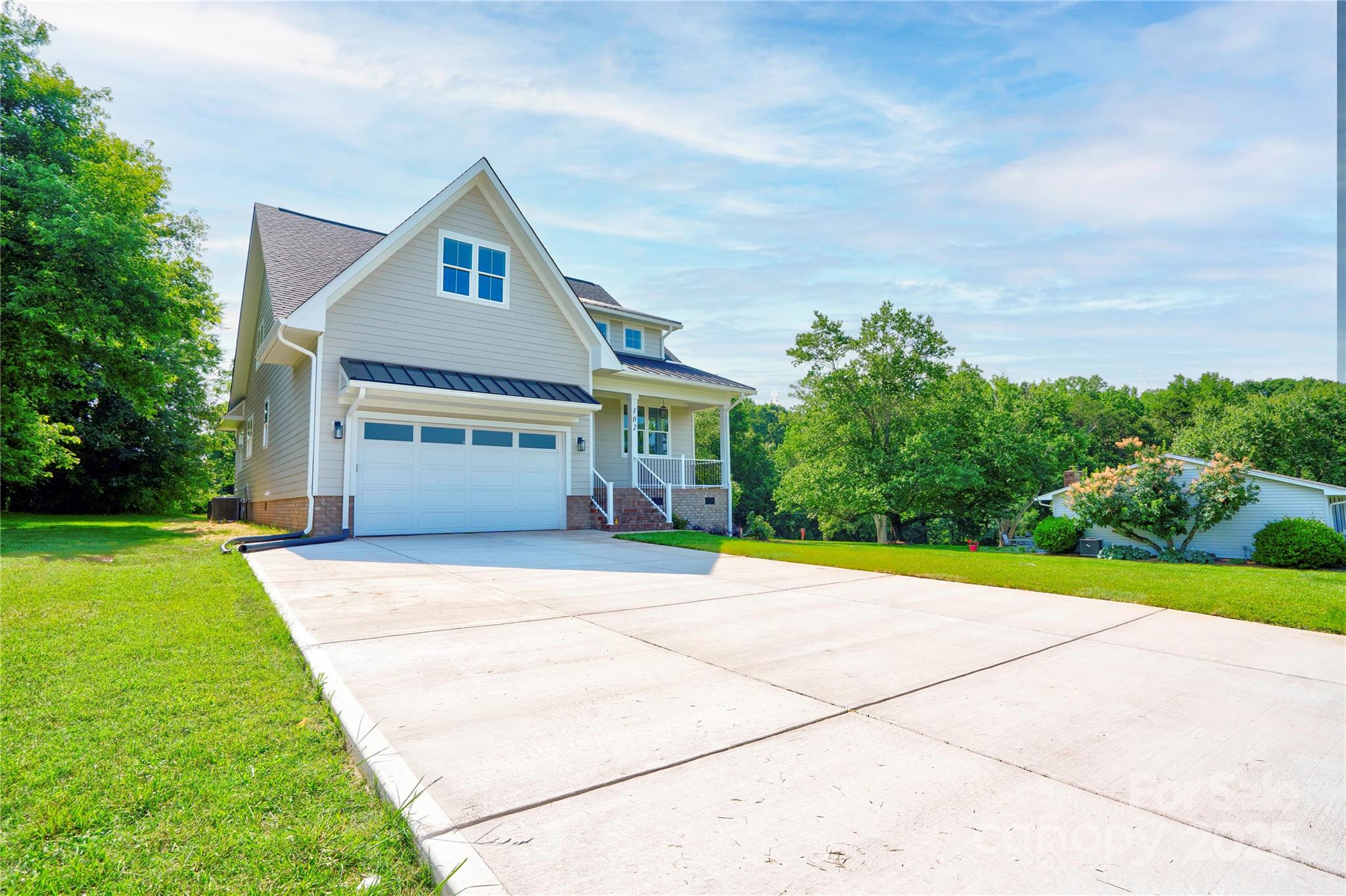 102 Starmount Drive