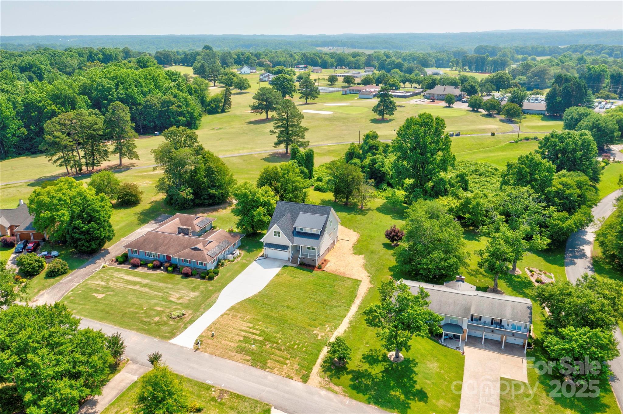 102 Starmount Drive