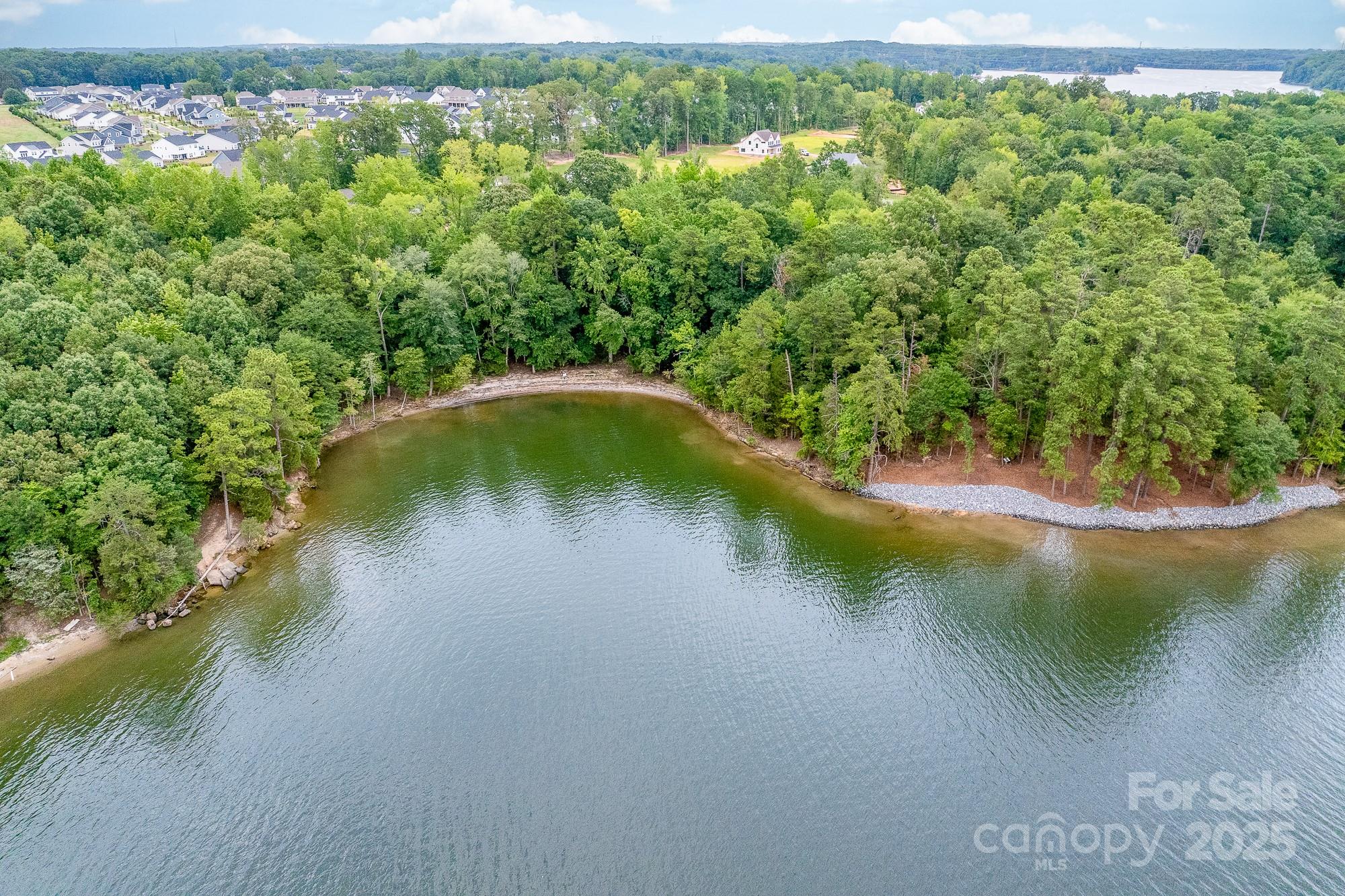 McLean - South Shore - Land