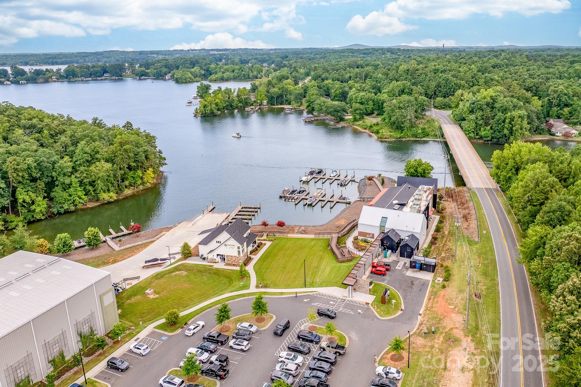 McLean - South Shore - Land