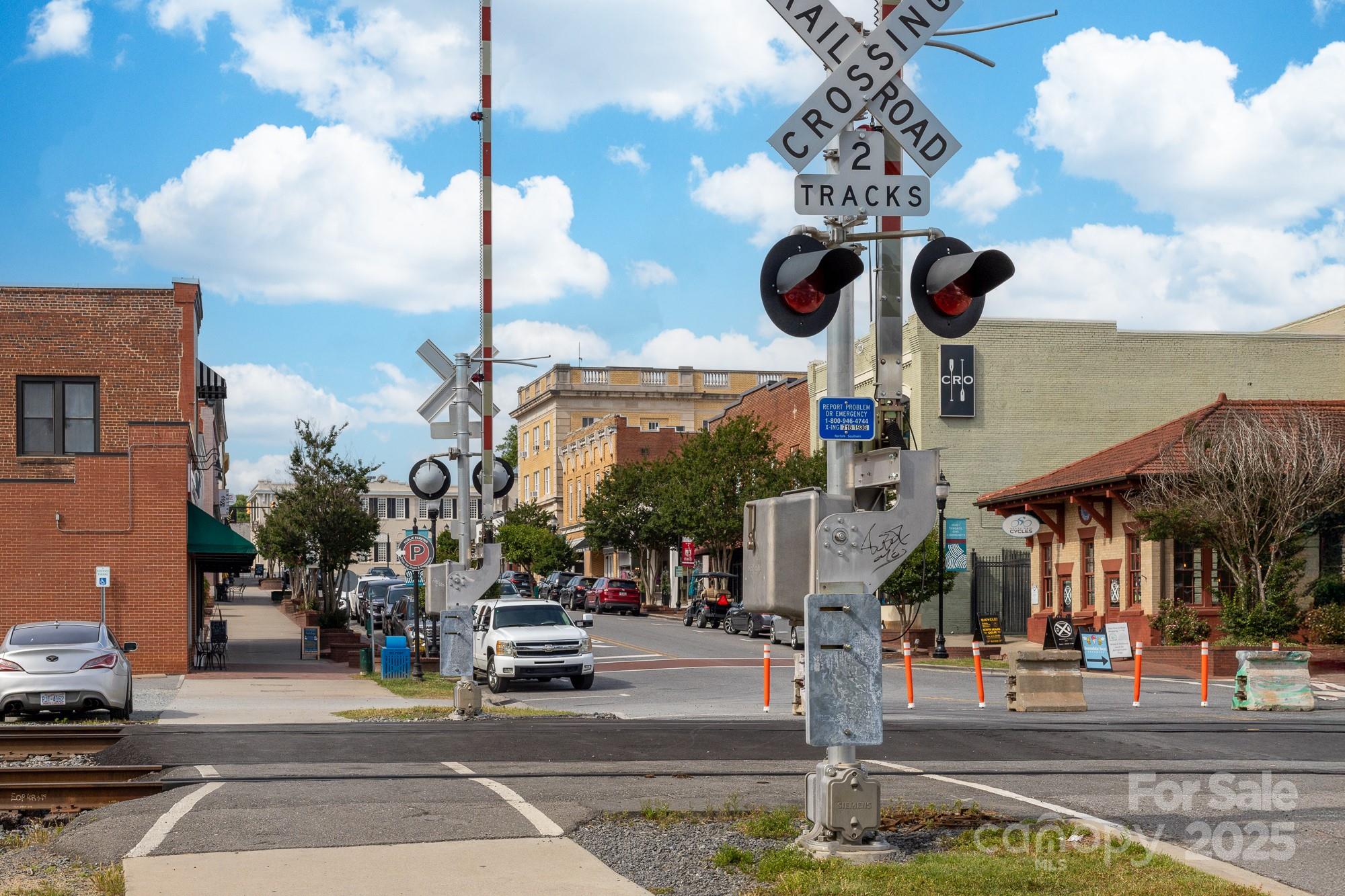 McLean - South Shore - Land