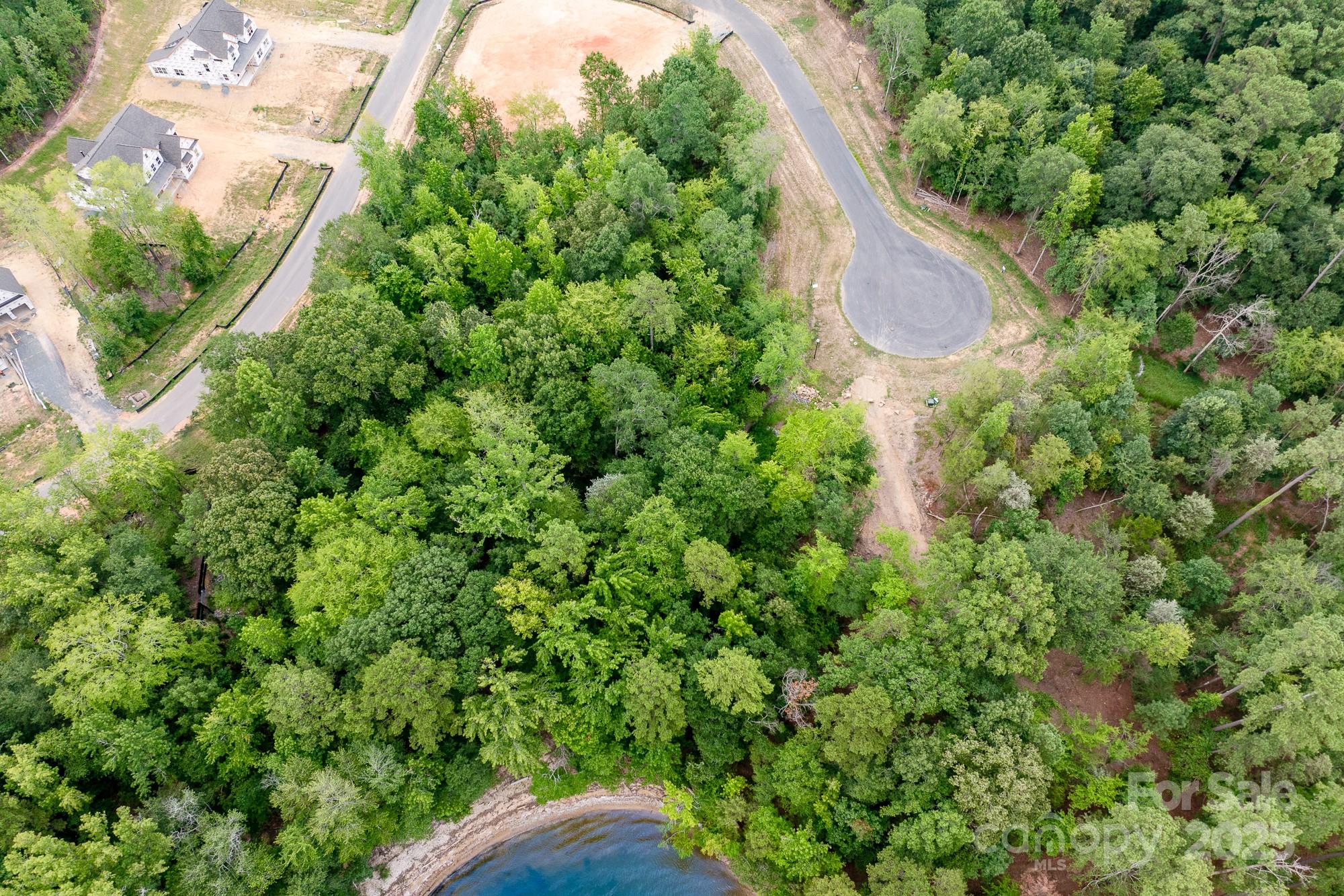 McLean - South Shore - Land