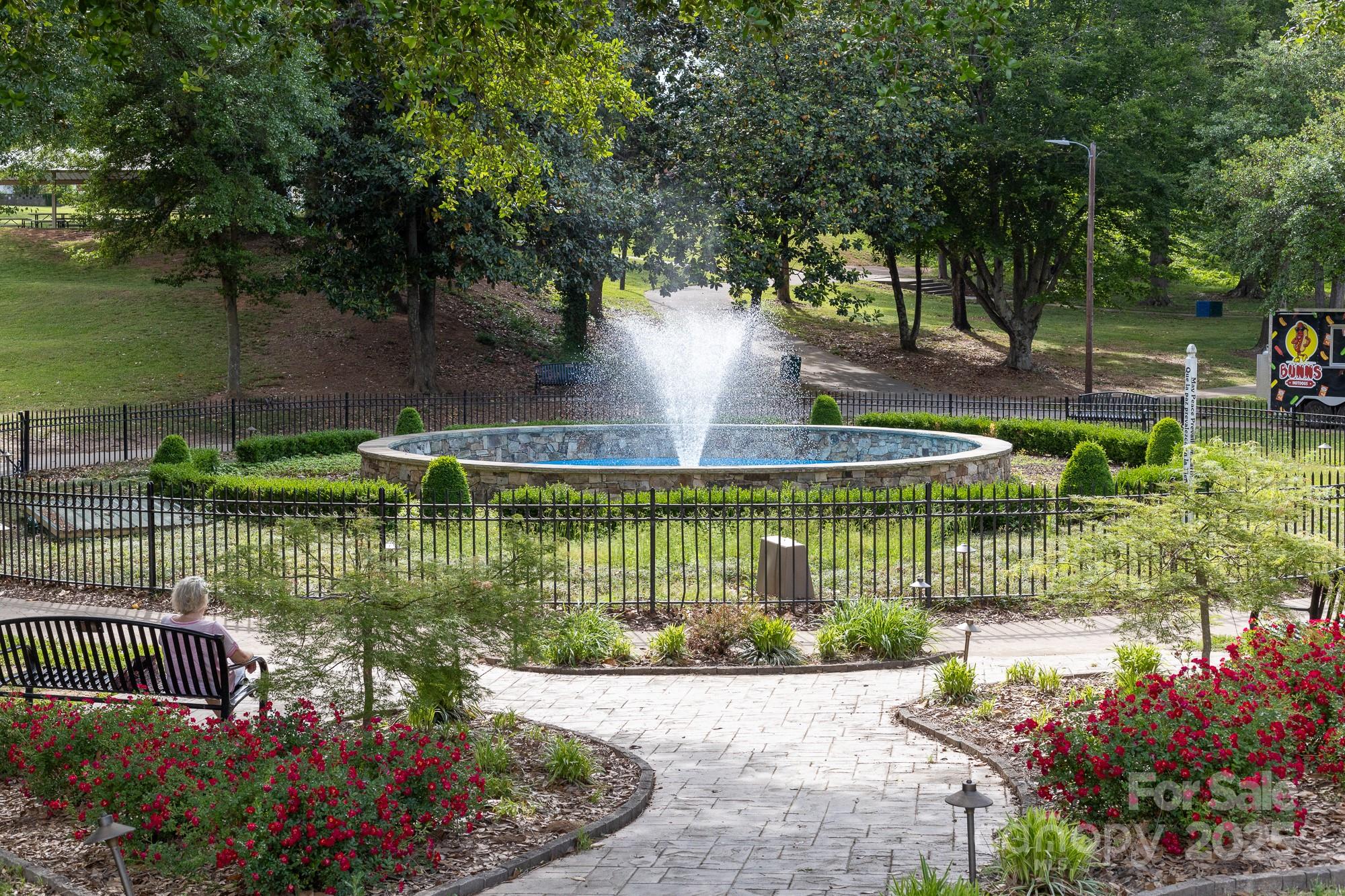 McLean - South Shore - Land