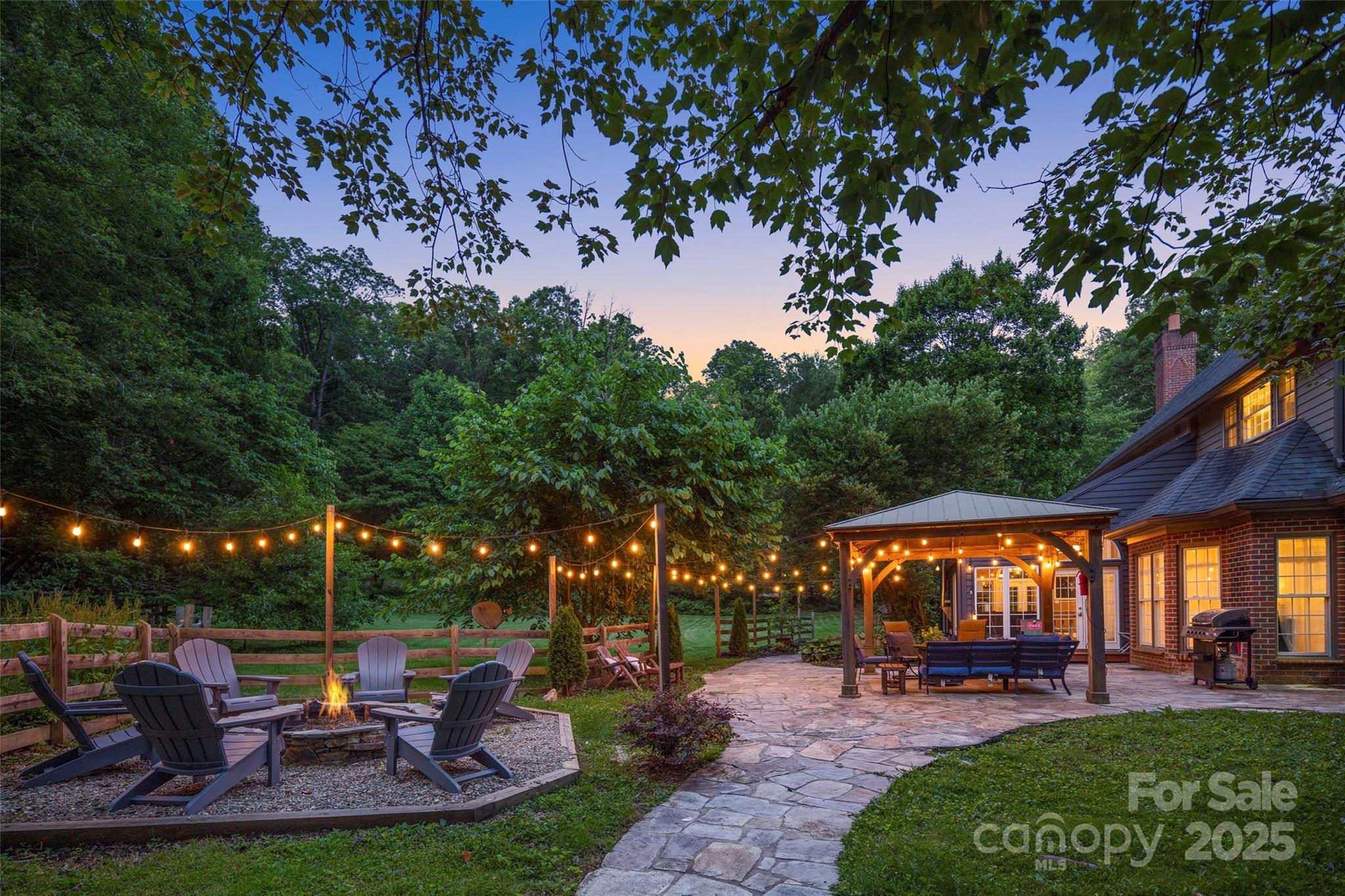 118 Holcombe Cove Road