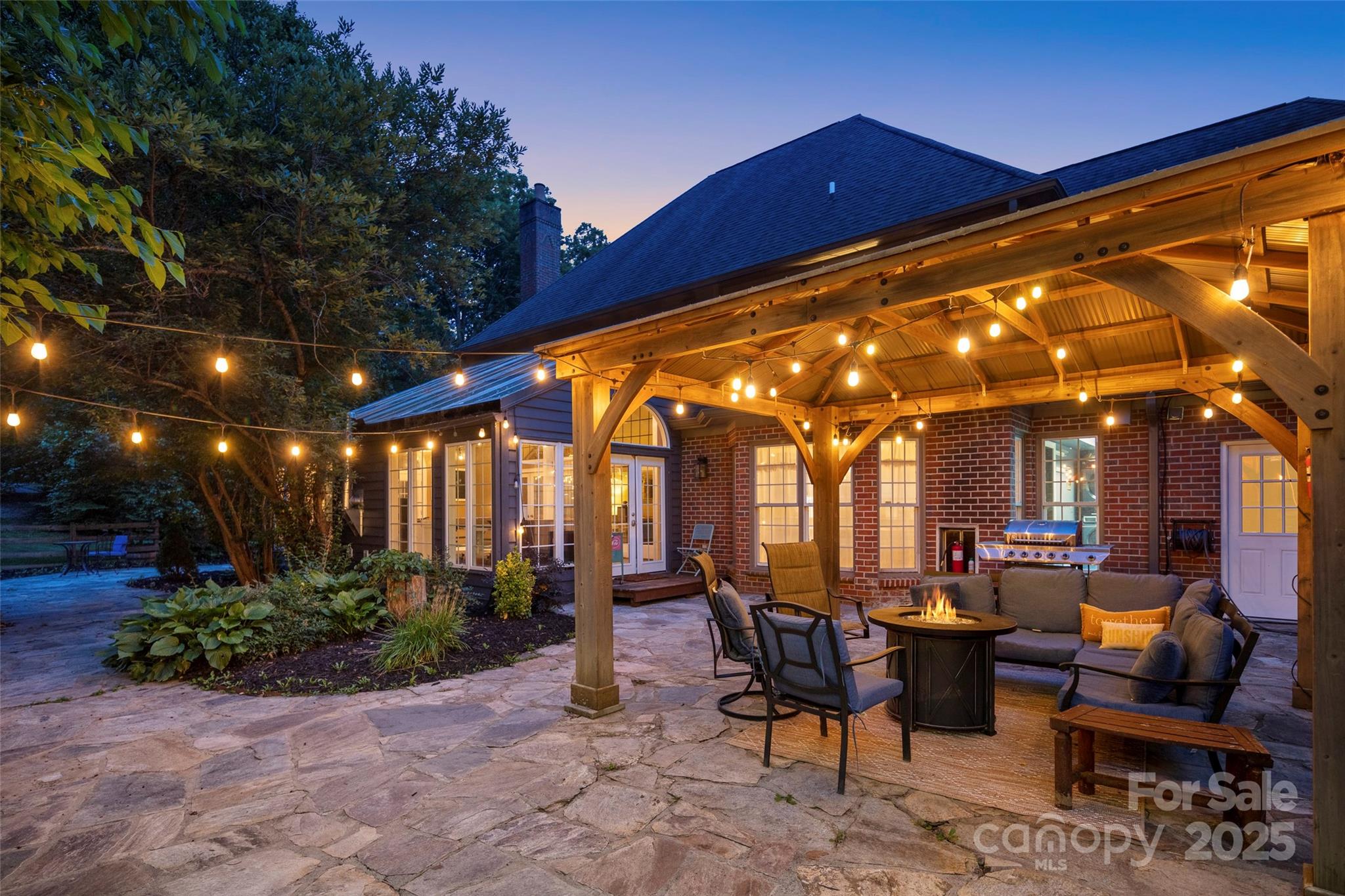 118 Holcombe Cove Road