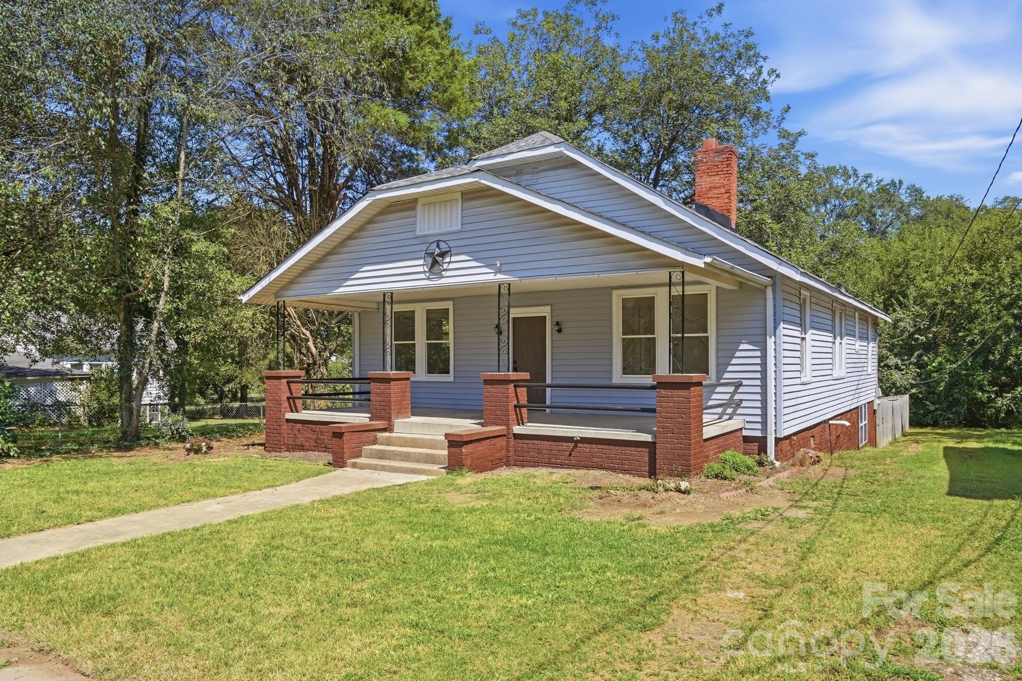 704 4th Street