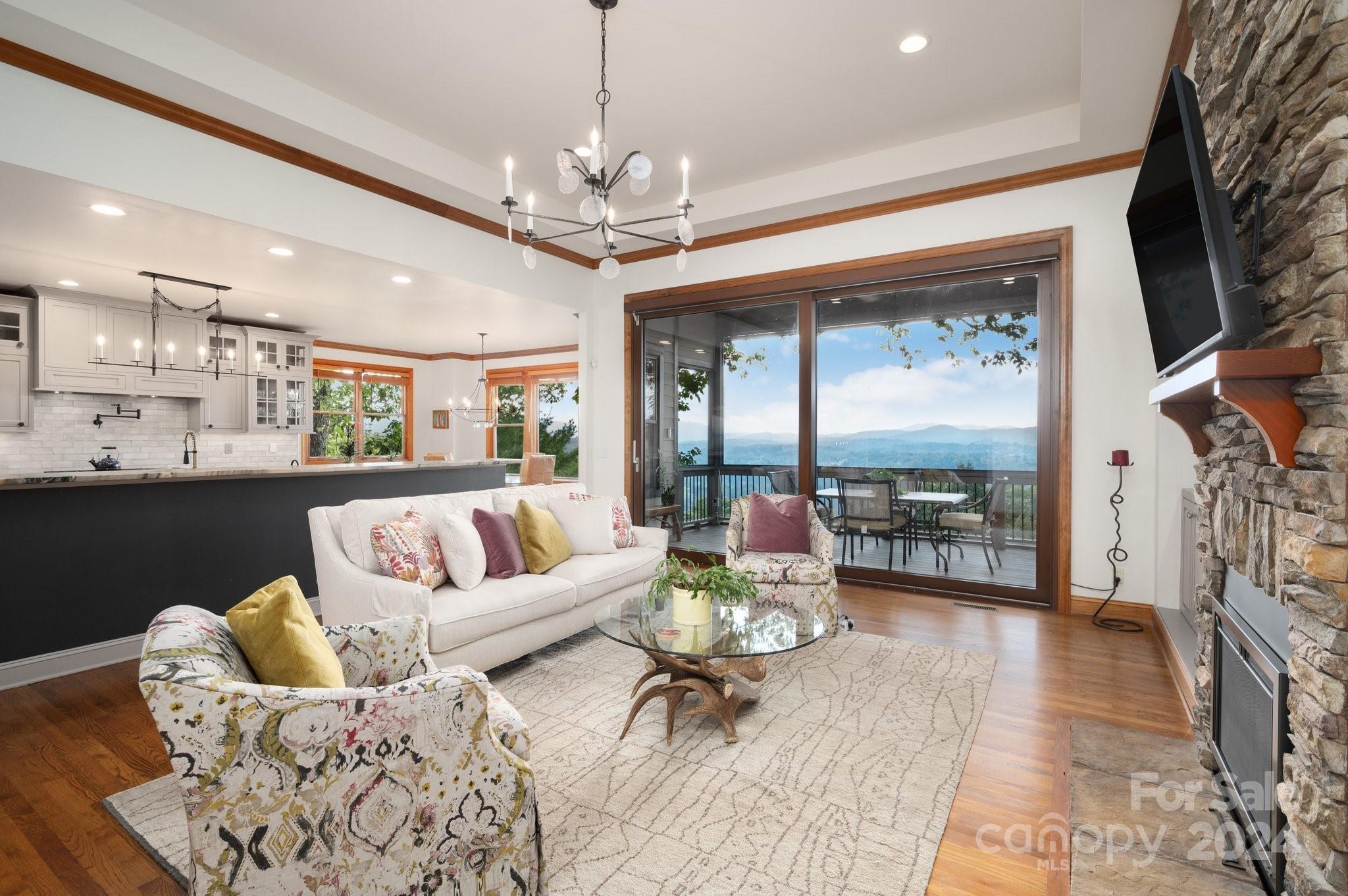 Dunroy on Rutledge - Residential