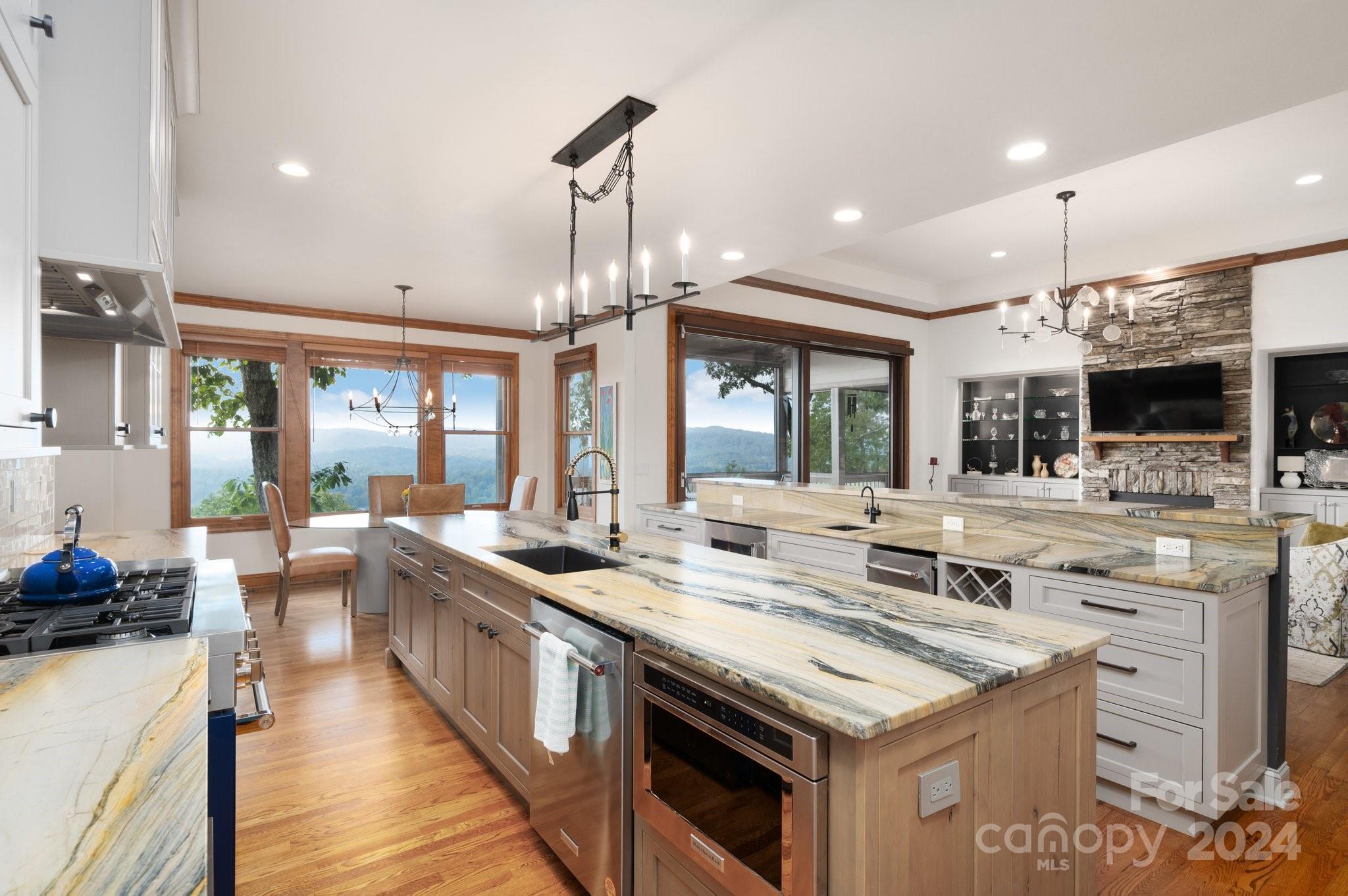 Dunroy on Rutledge - Residential