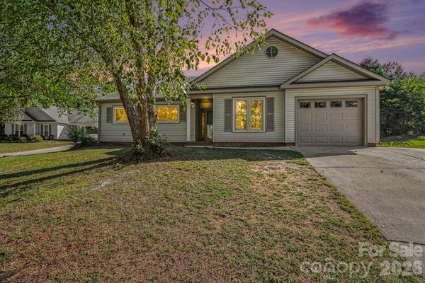 1279 WILLOWBREEZE CT SW, CONCORD, NC 28025 - Image 43fdf9cc2c0ccea40490b682e7d5fdba/4061761261