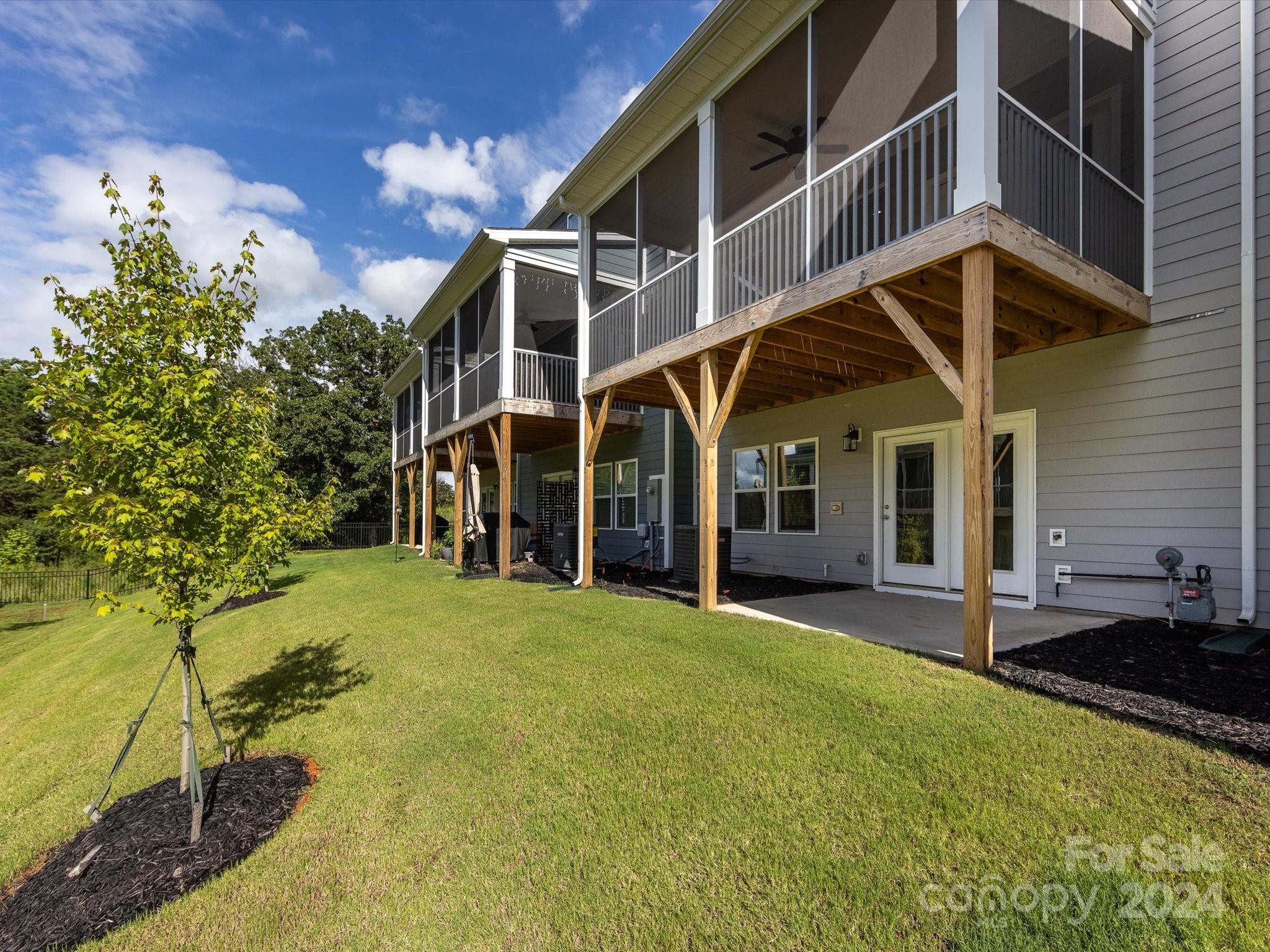 Roseglen - Residential