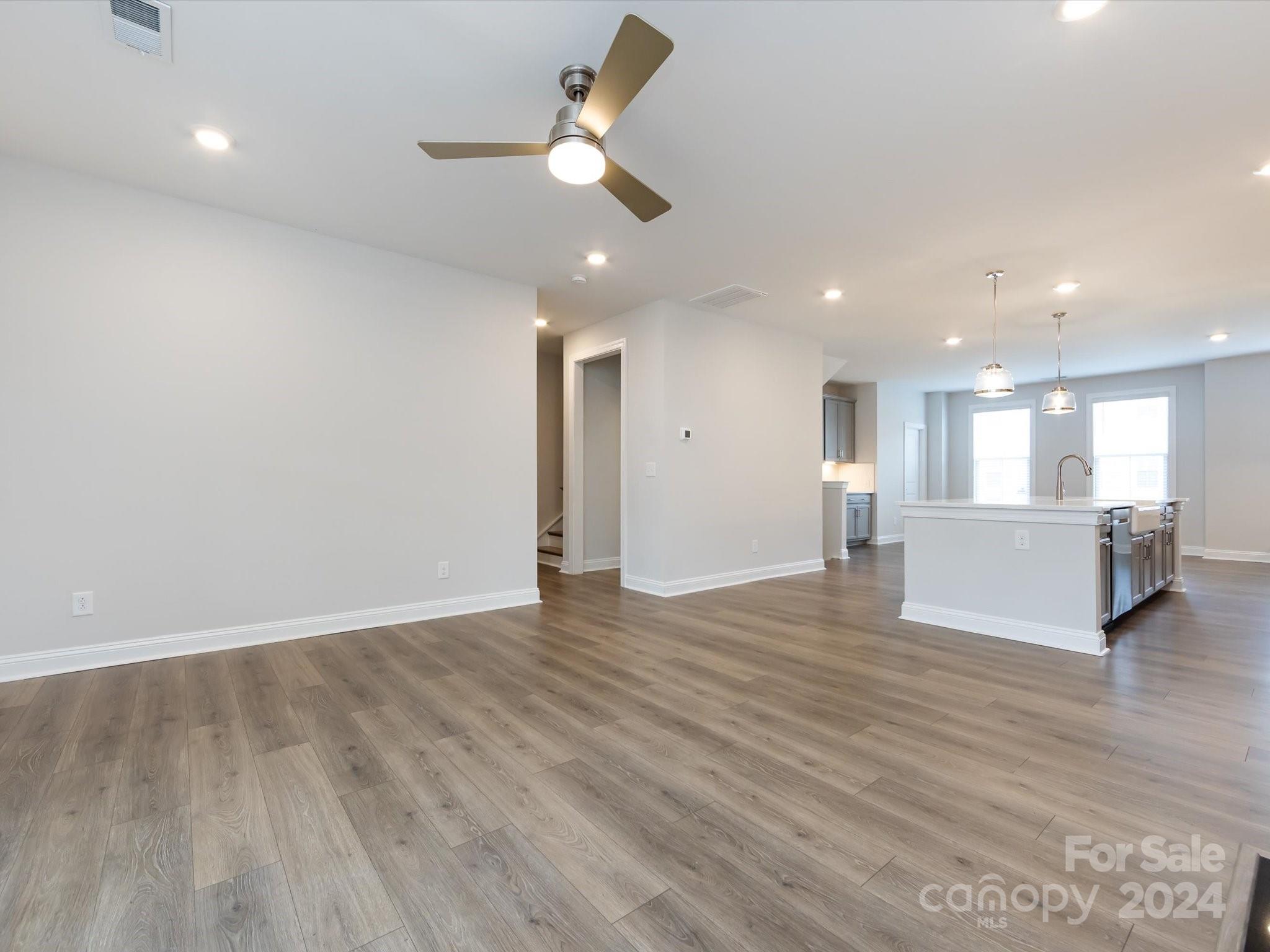 Roseglen - Residential