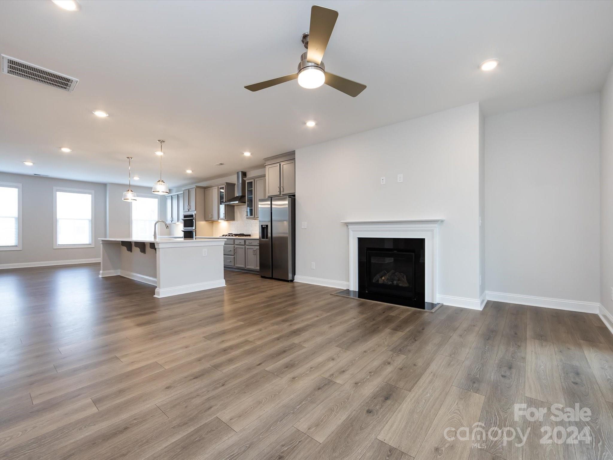 Roseglen - Residential