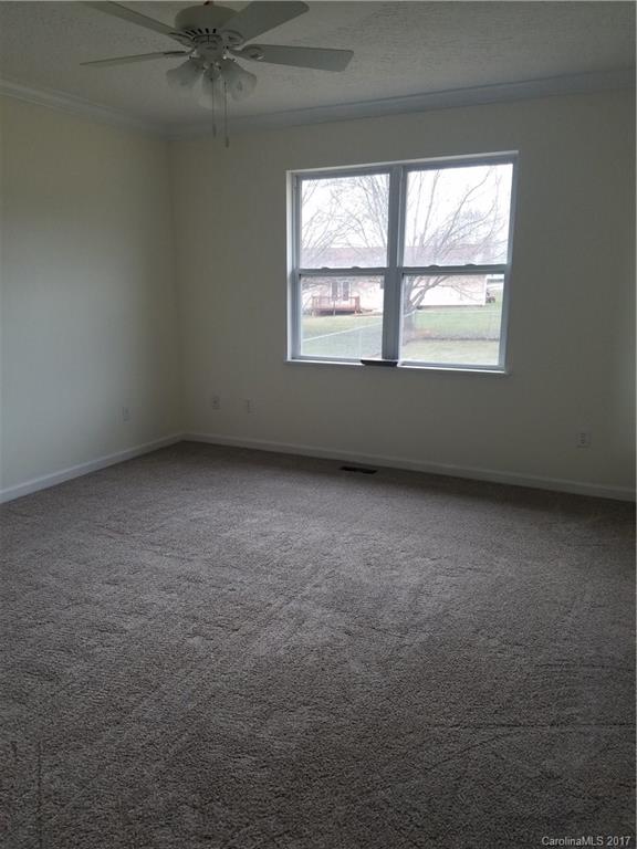 Hampton Glen - Residential