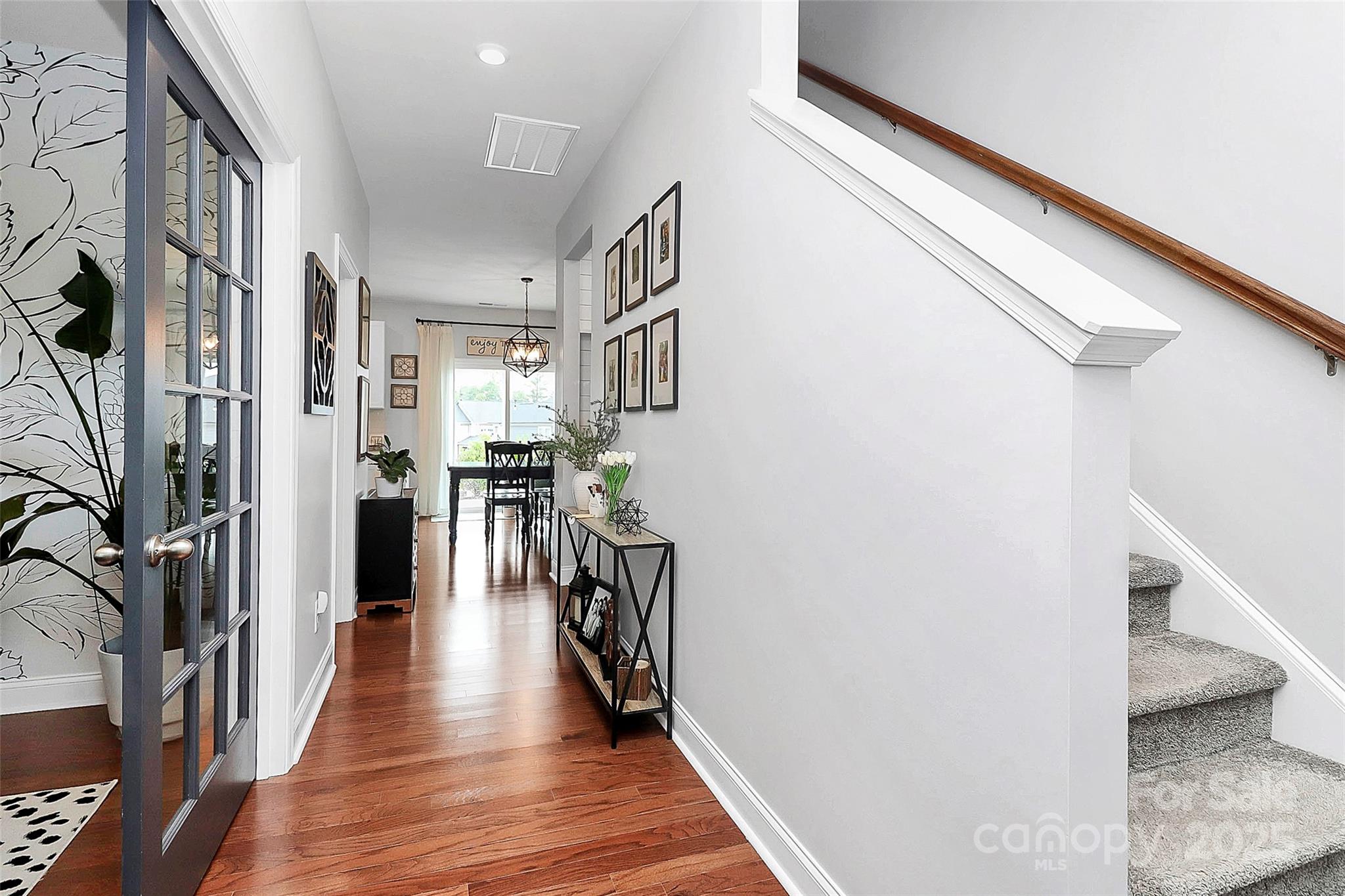 568 Red Wolf Lane 264