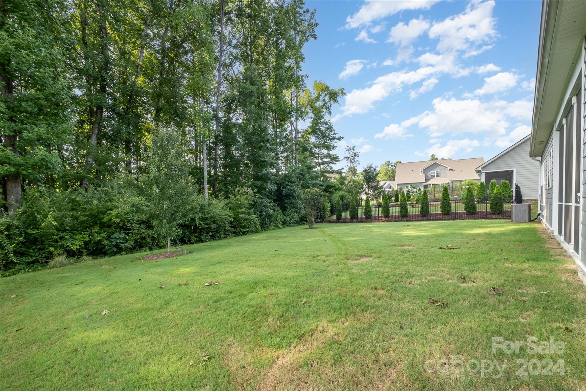 Imagery on Mtn Island - Residential