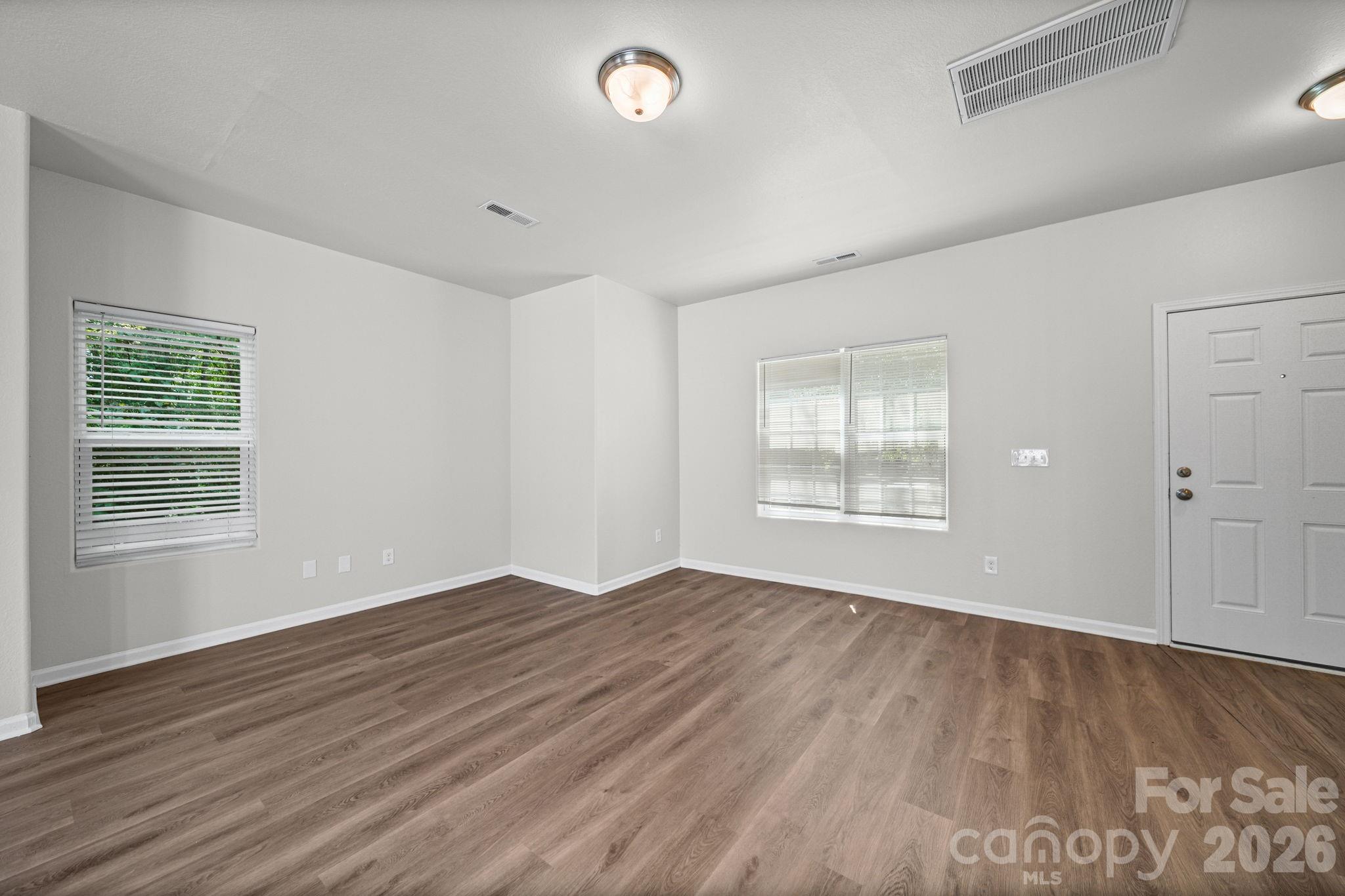 6013 Vista Woods Lane