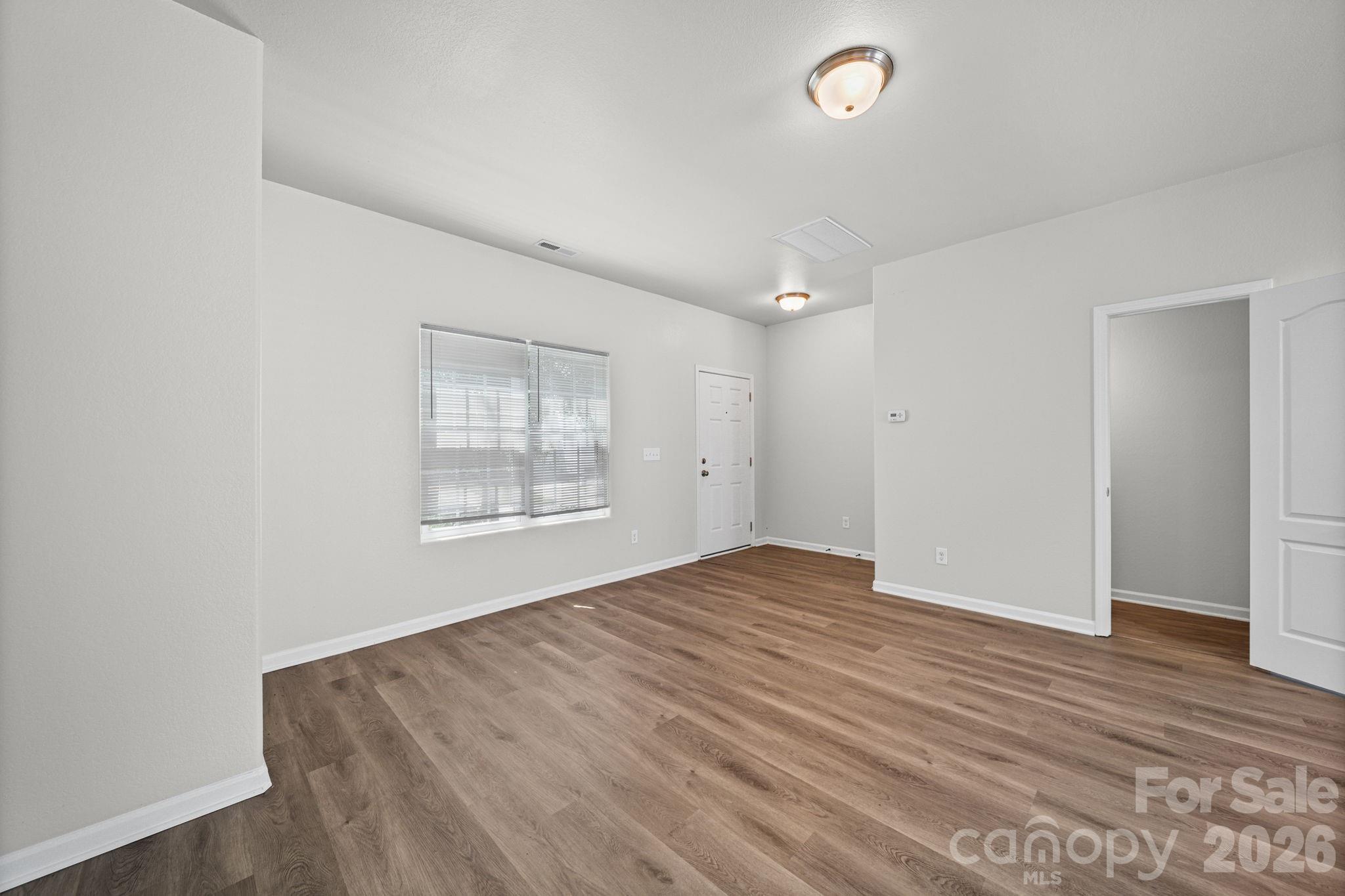 6013 Vista Woods Lane