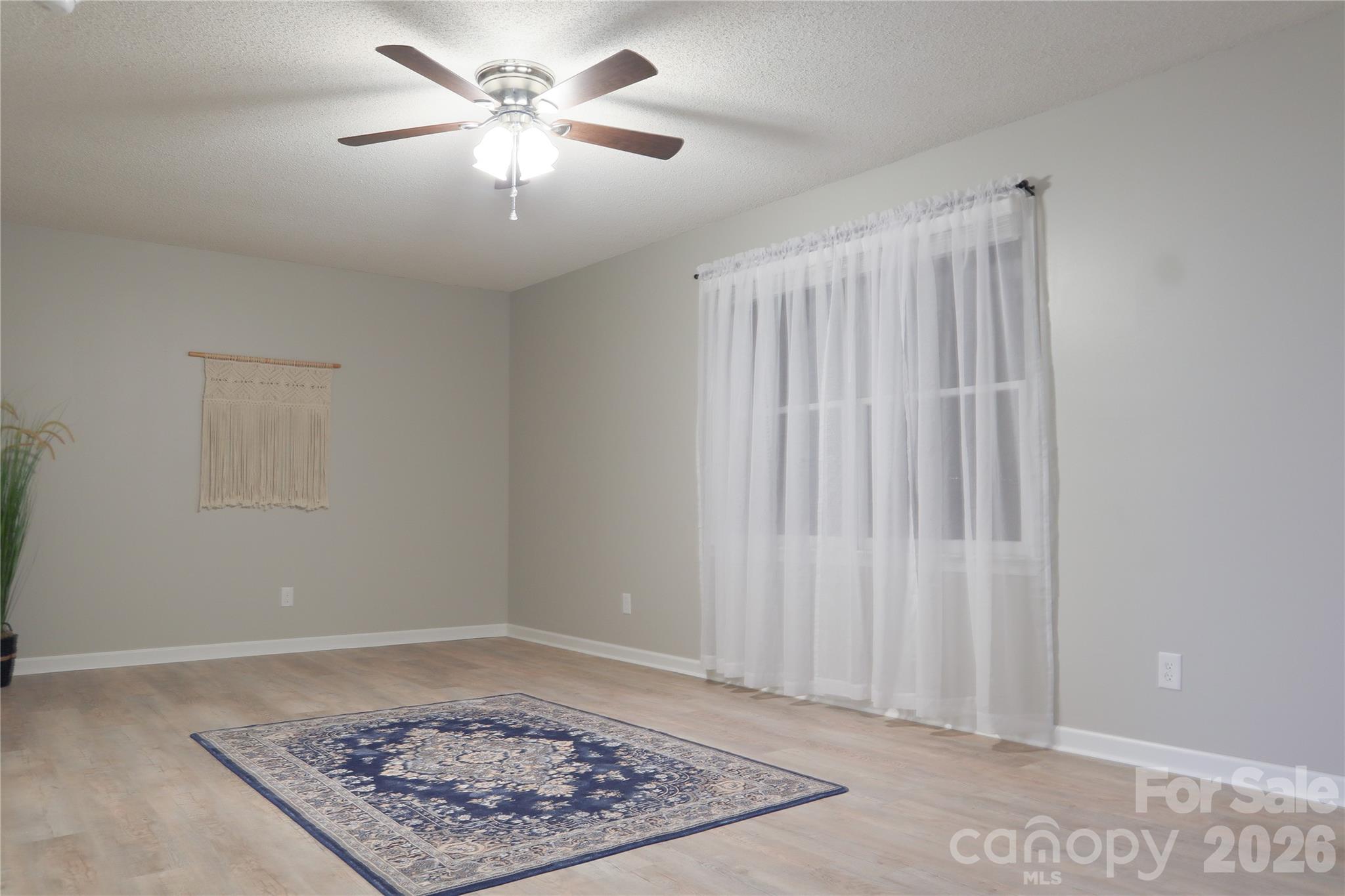 525 12th Street SW 26