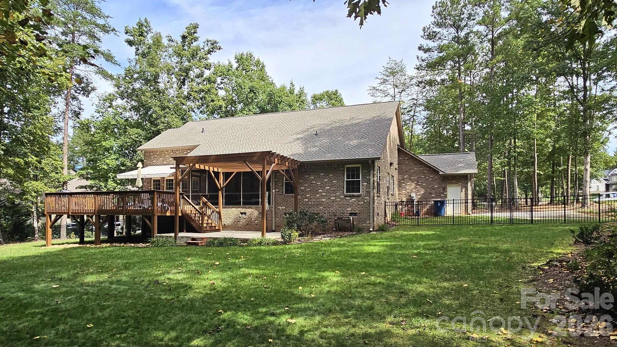 4587 Sawgrass Court
