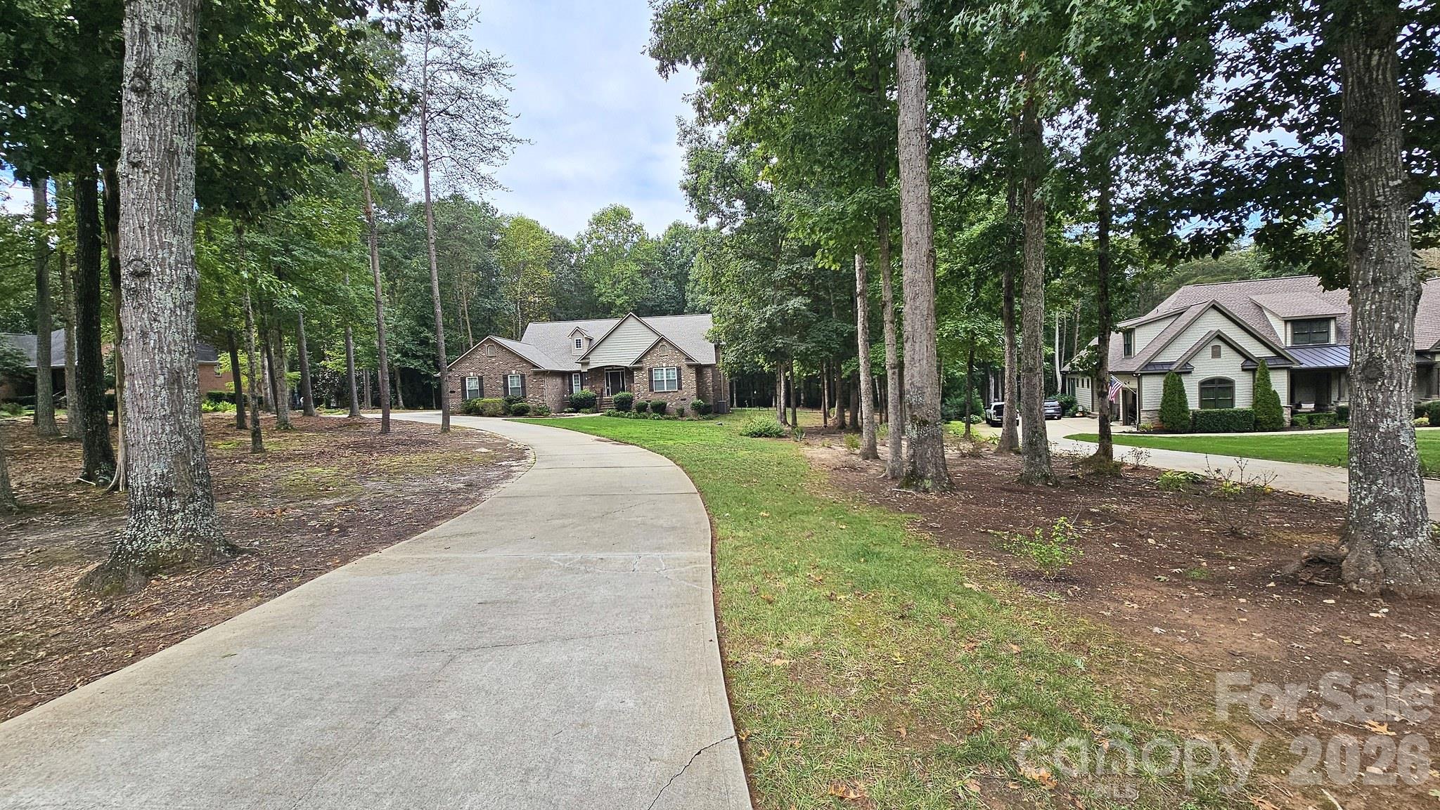 4587 Sawgrass Court