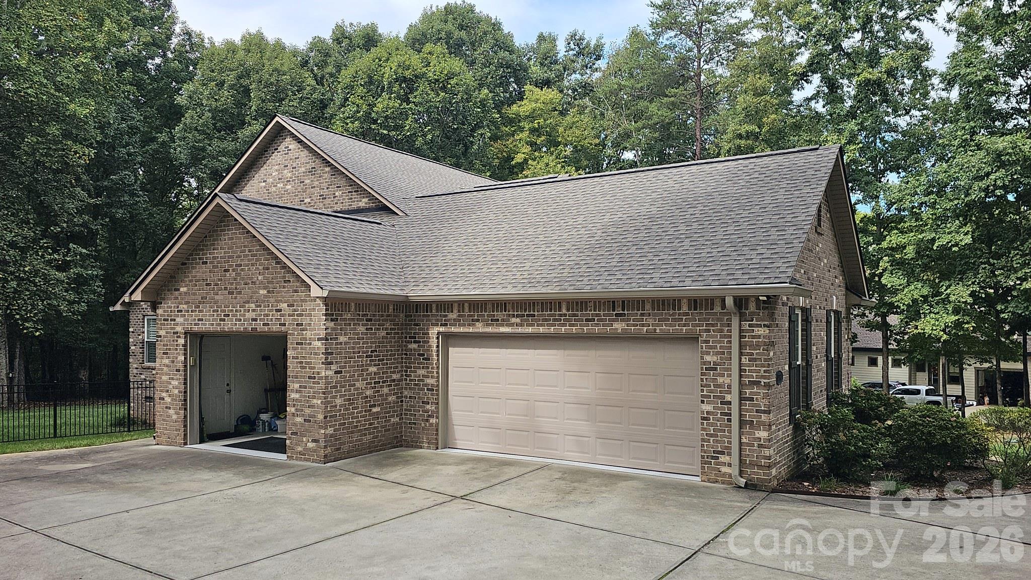 4587 Sawgrass Court