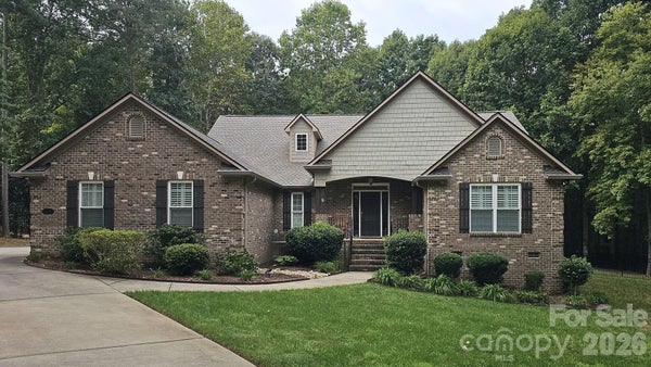 4587 SAWGRASS CT, DENVER, NC 28037 - Image 440656729e82db00f51a4e60a22ec26d/4239481754