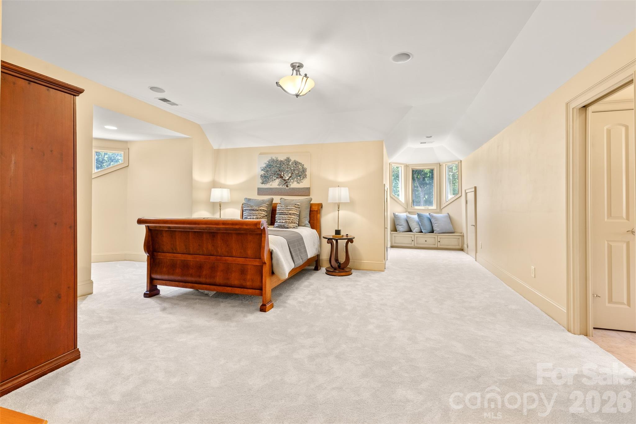 Saratoga Woods - Residential