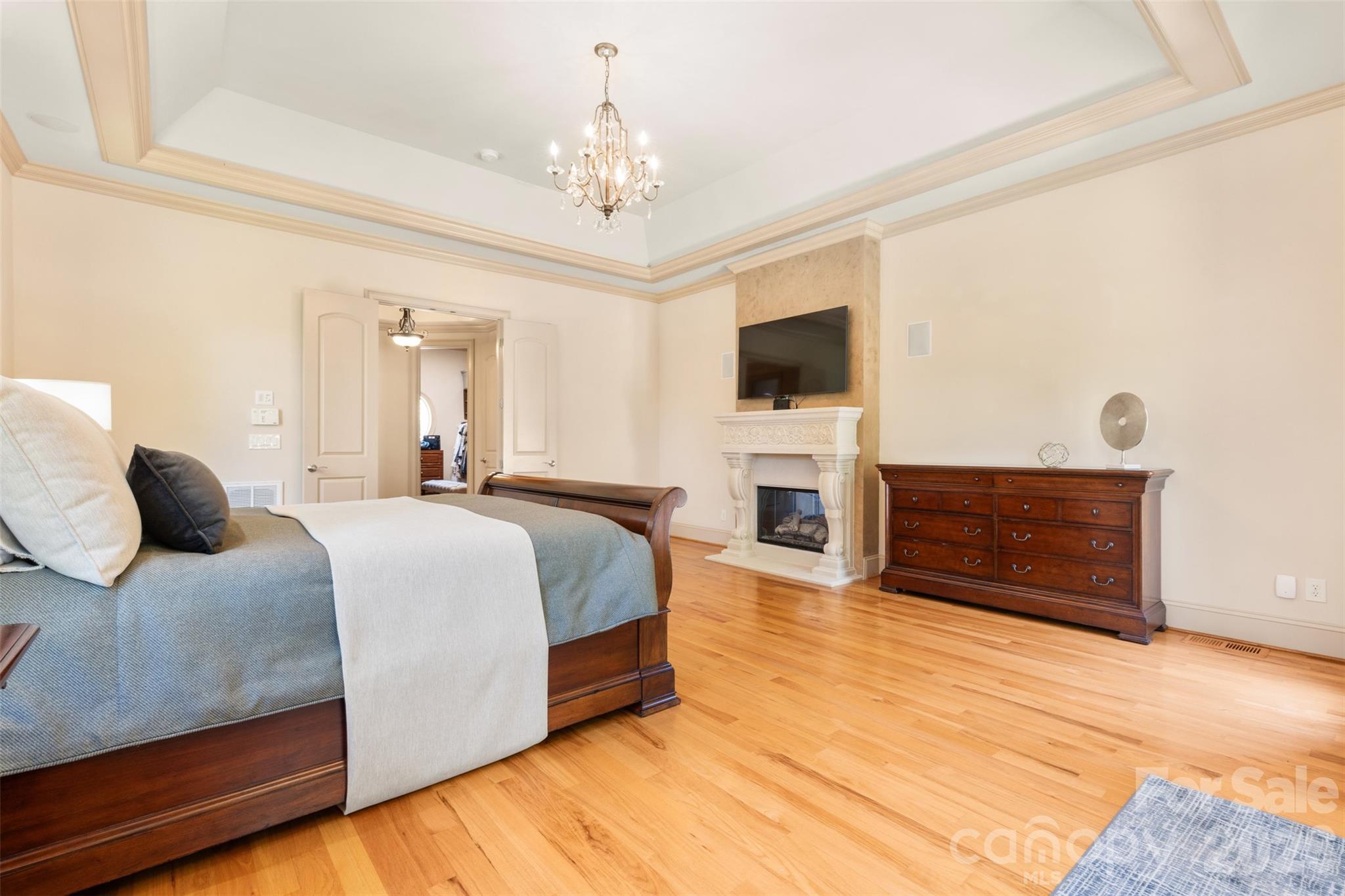 Saratoga Woods - Residential