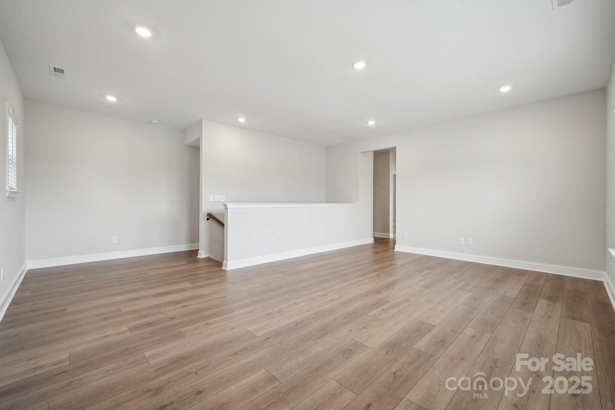 River Falls - Residential