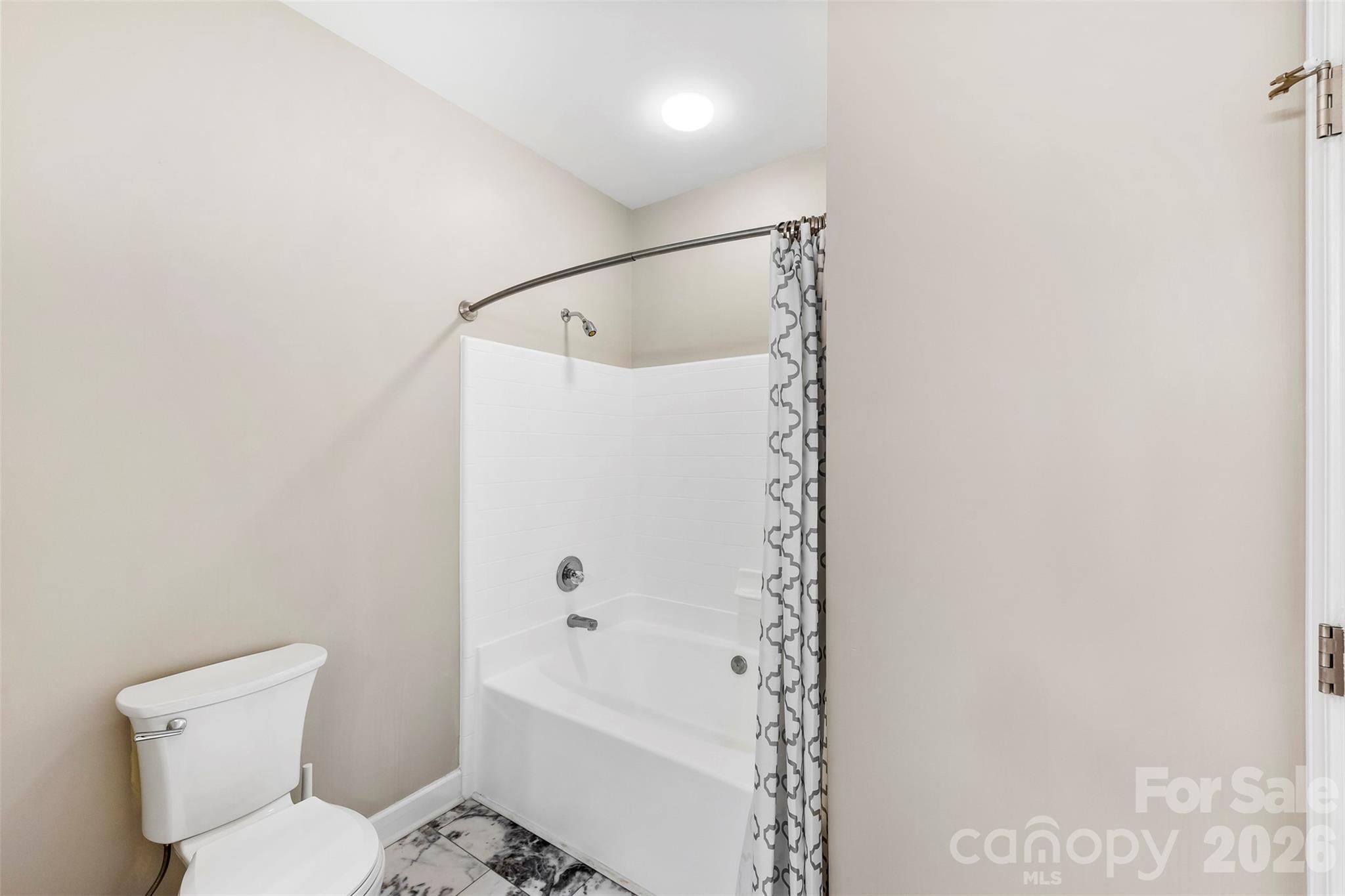 Spinnaker Reach - Residential