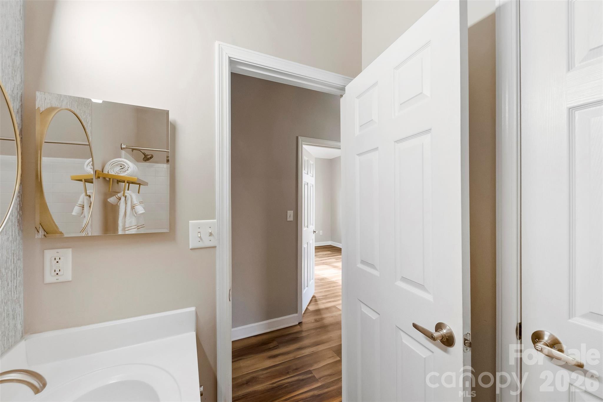 Spinnaker Reach - Residential