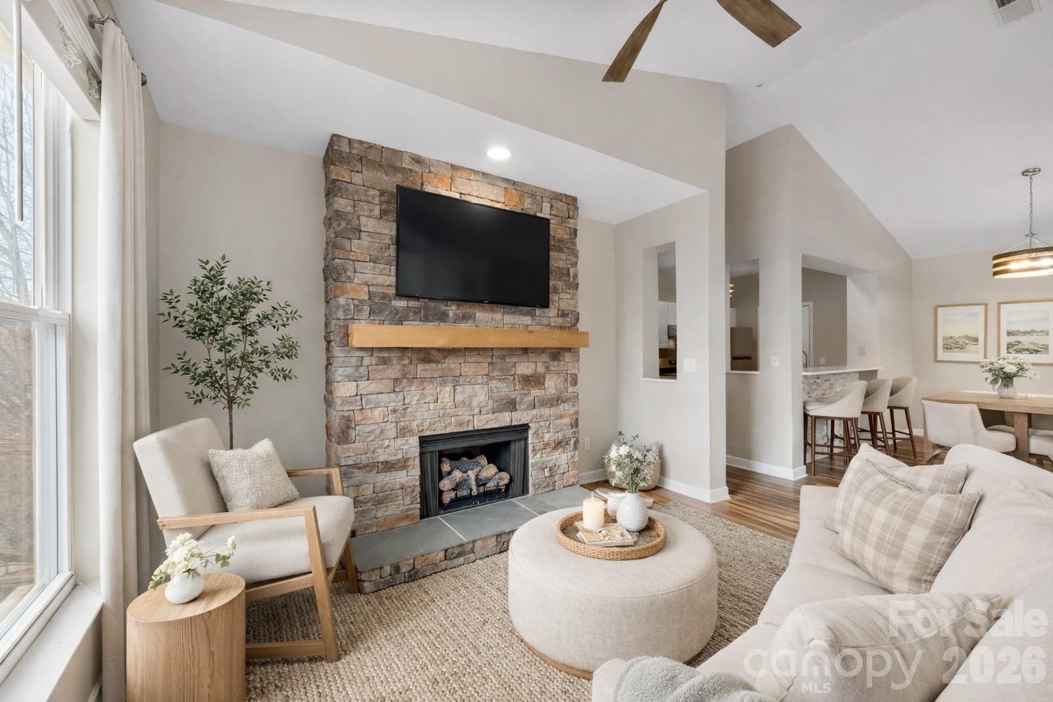 Spinnaker Reach - Residential