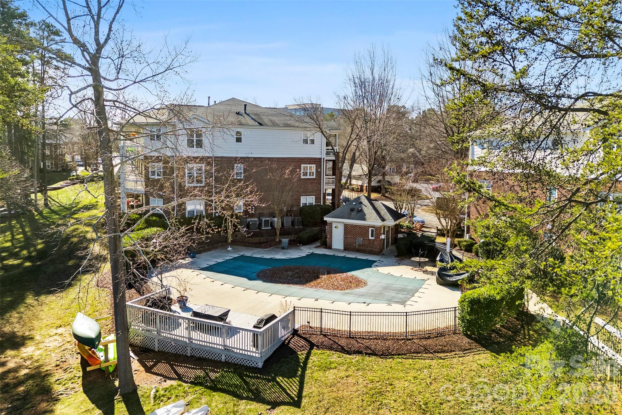 Spinnaker Reach - Residential