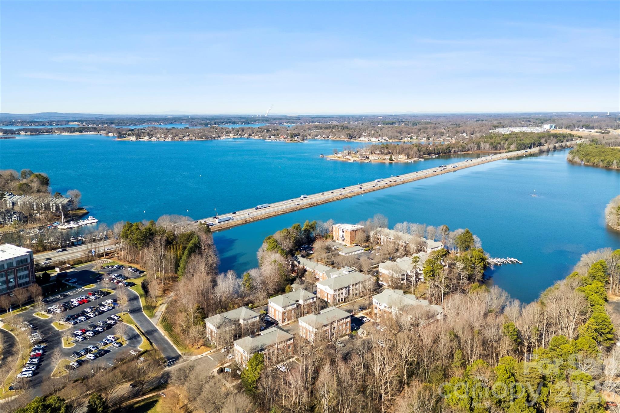 Spinnaker Reach - Residential