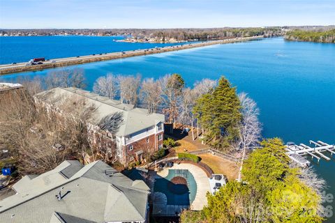 706 Northeast Drive Davidson NC 28036