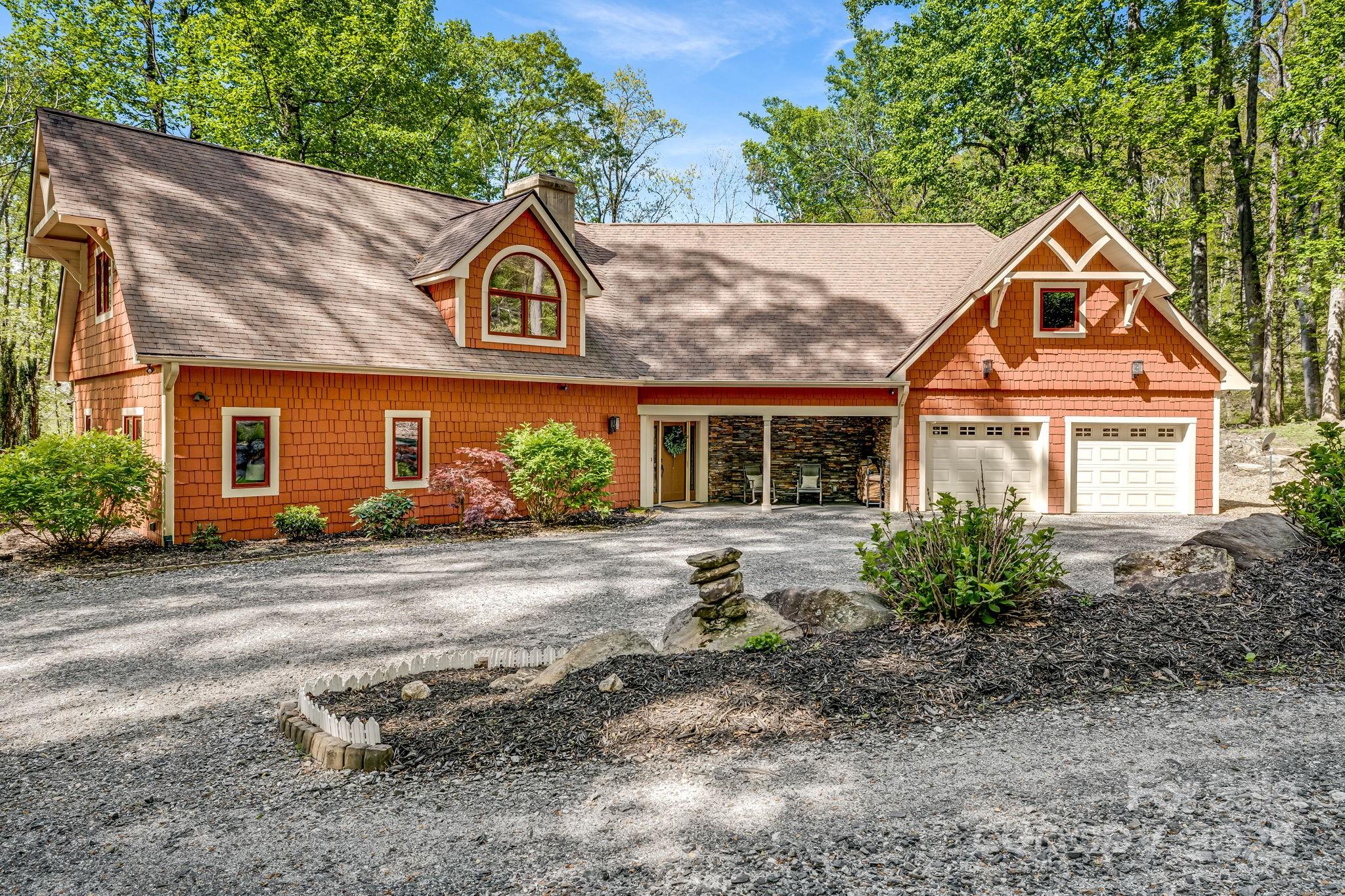 216 Log Gap Road
