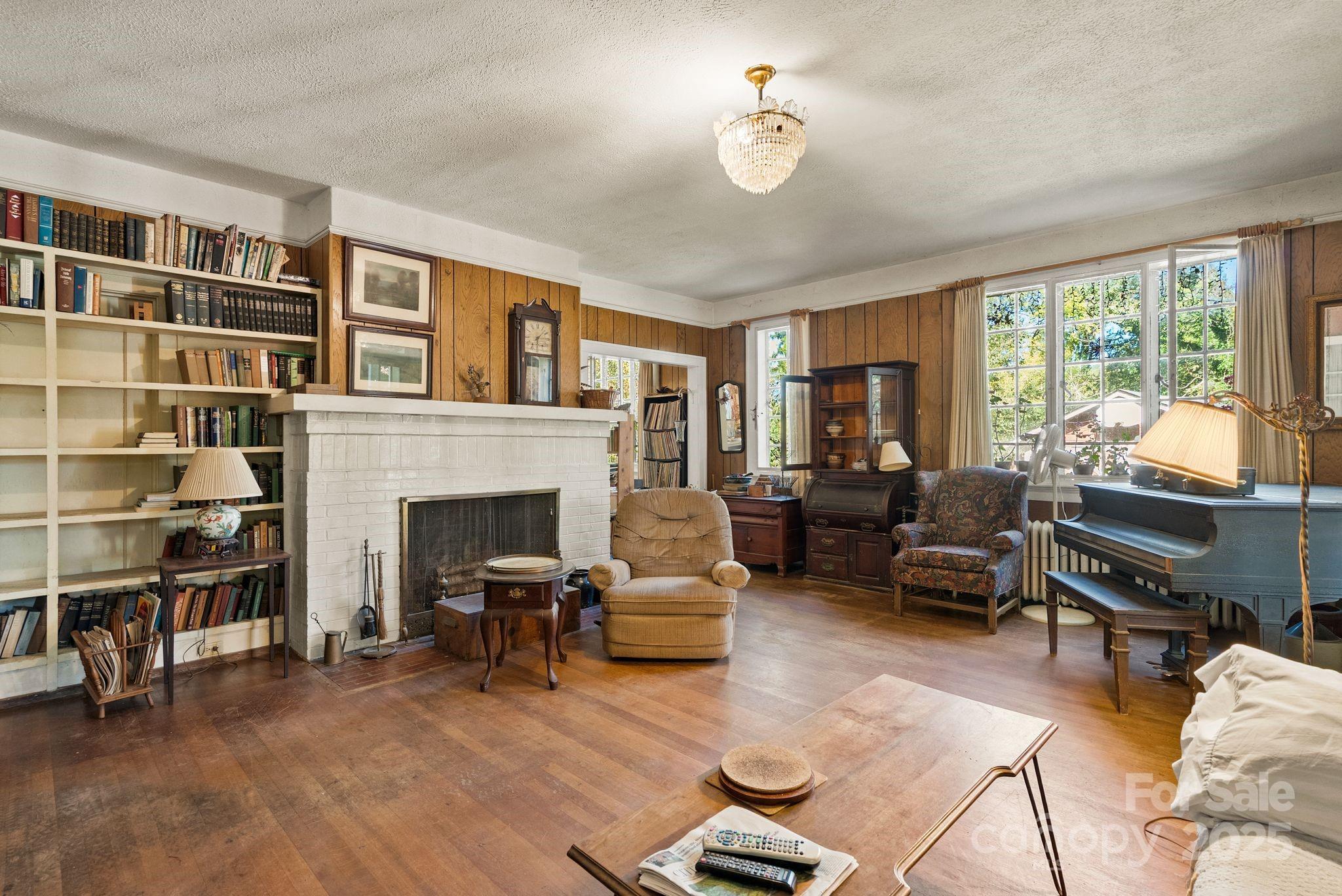 Kenilworth - Residential