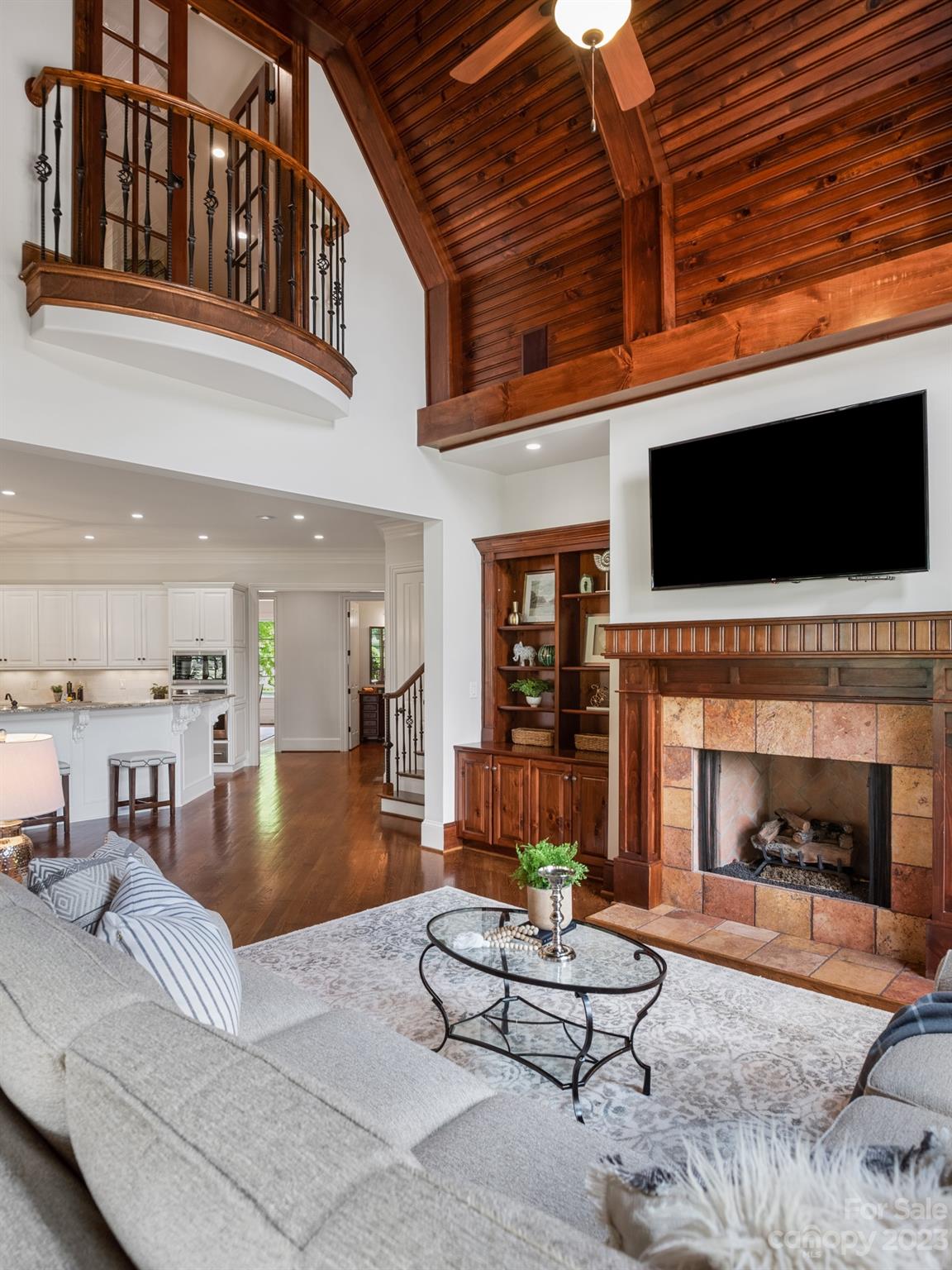 Longview - Residential