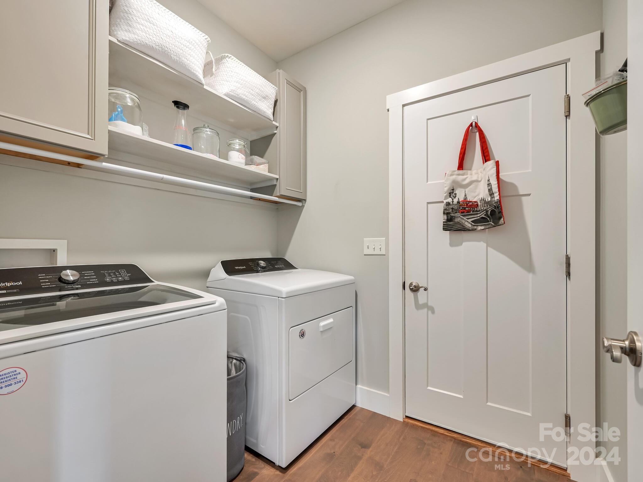 The Cottages at Windy Knoll - Residential