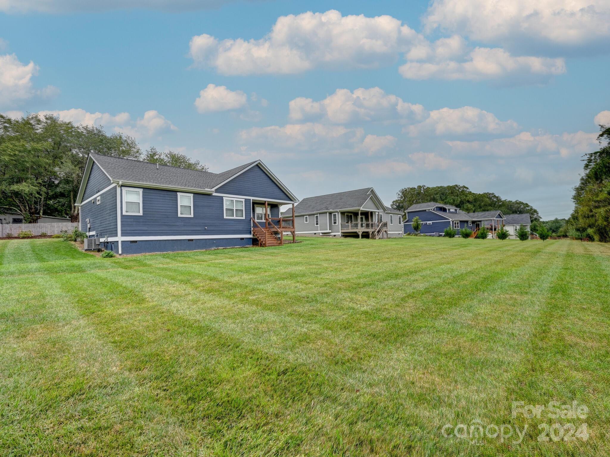 The Cottages at Windy Knoll - Residential