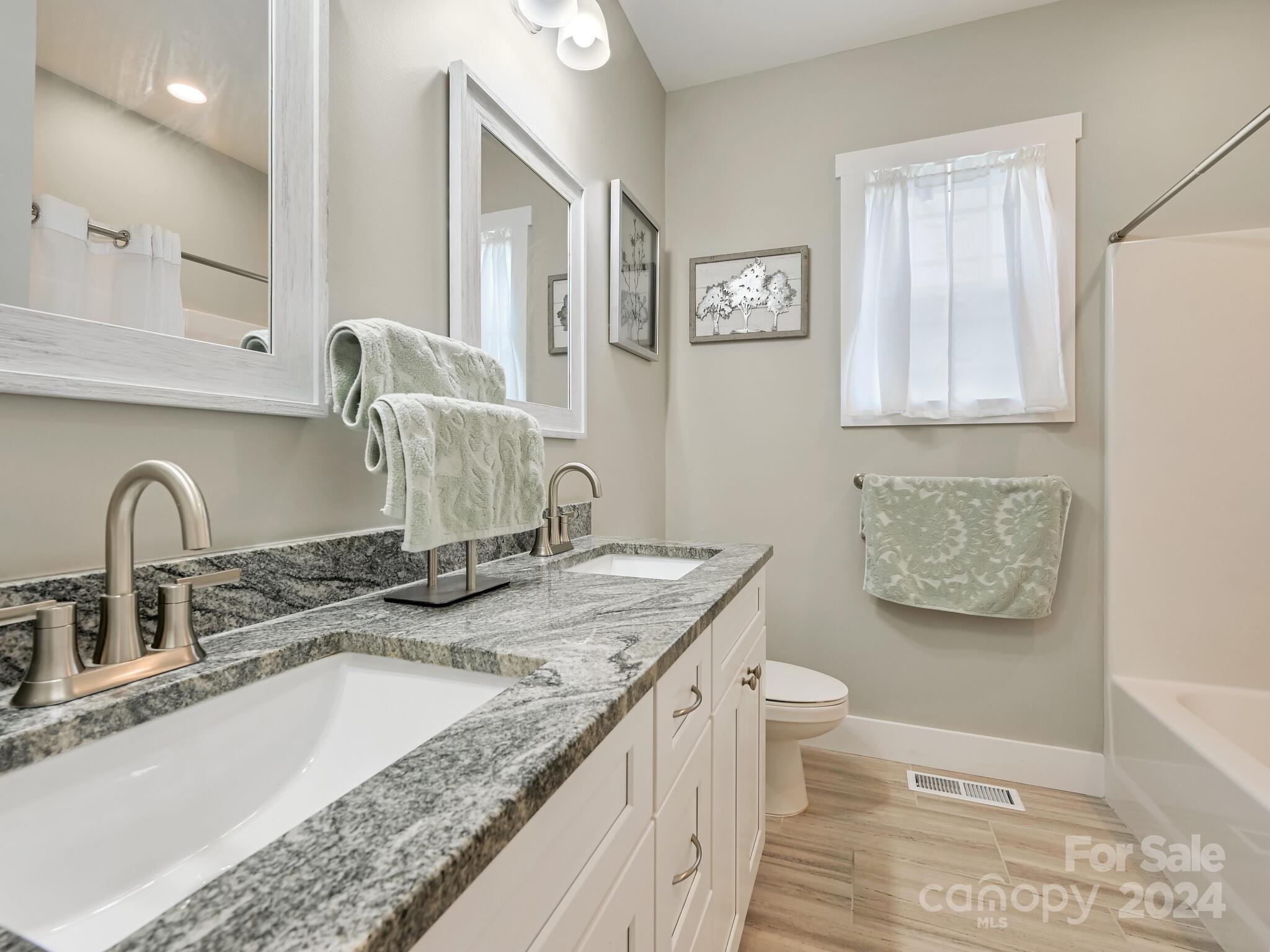 The Cottages at Windy Knoll - Residential