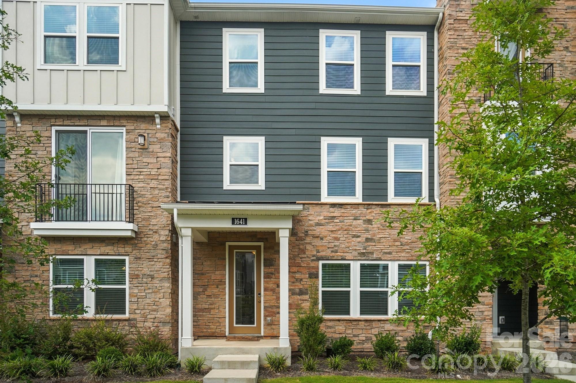 Aria at the Park - Residential