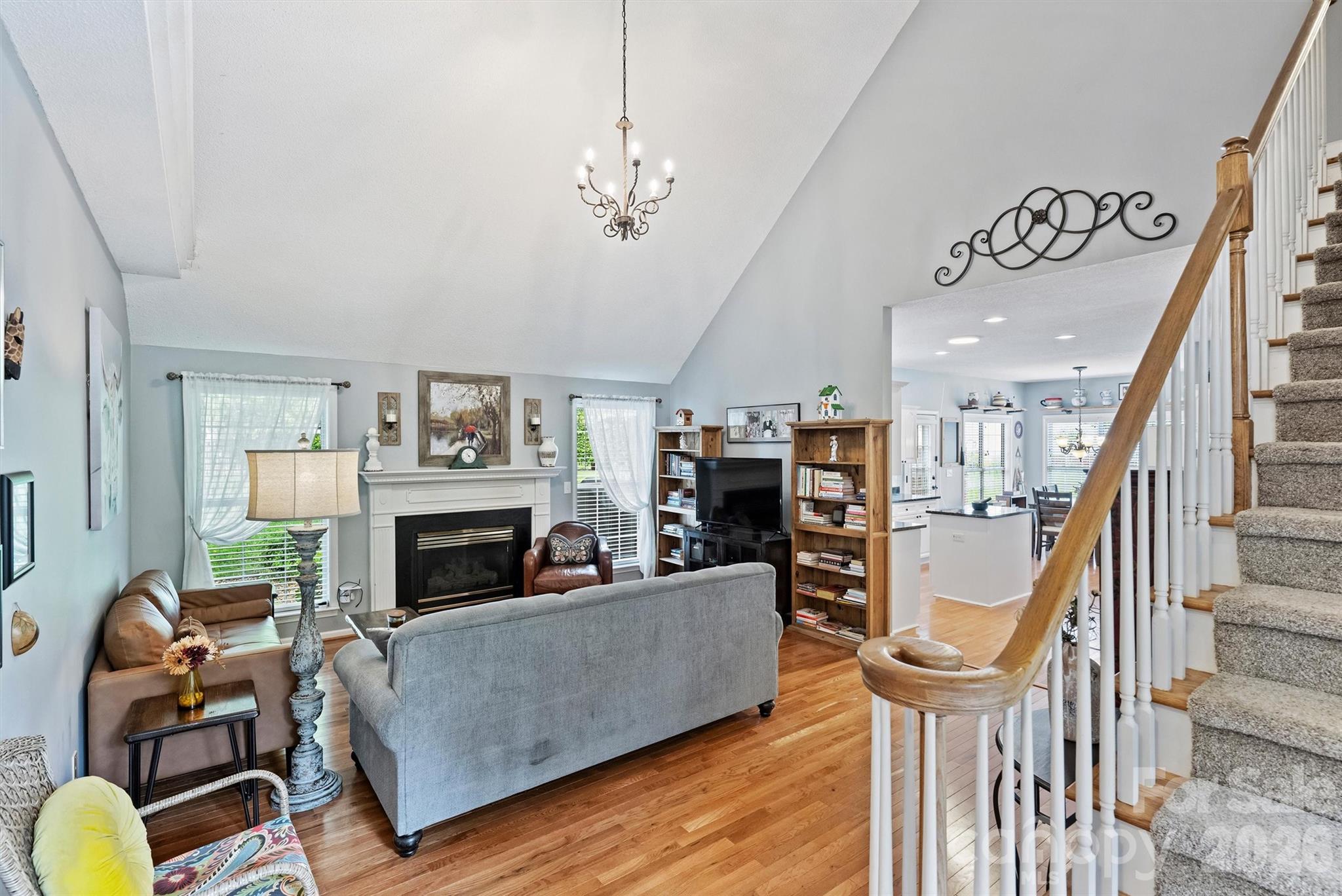 13827 Lymington Court
