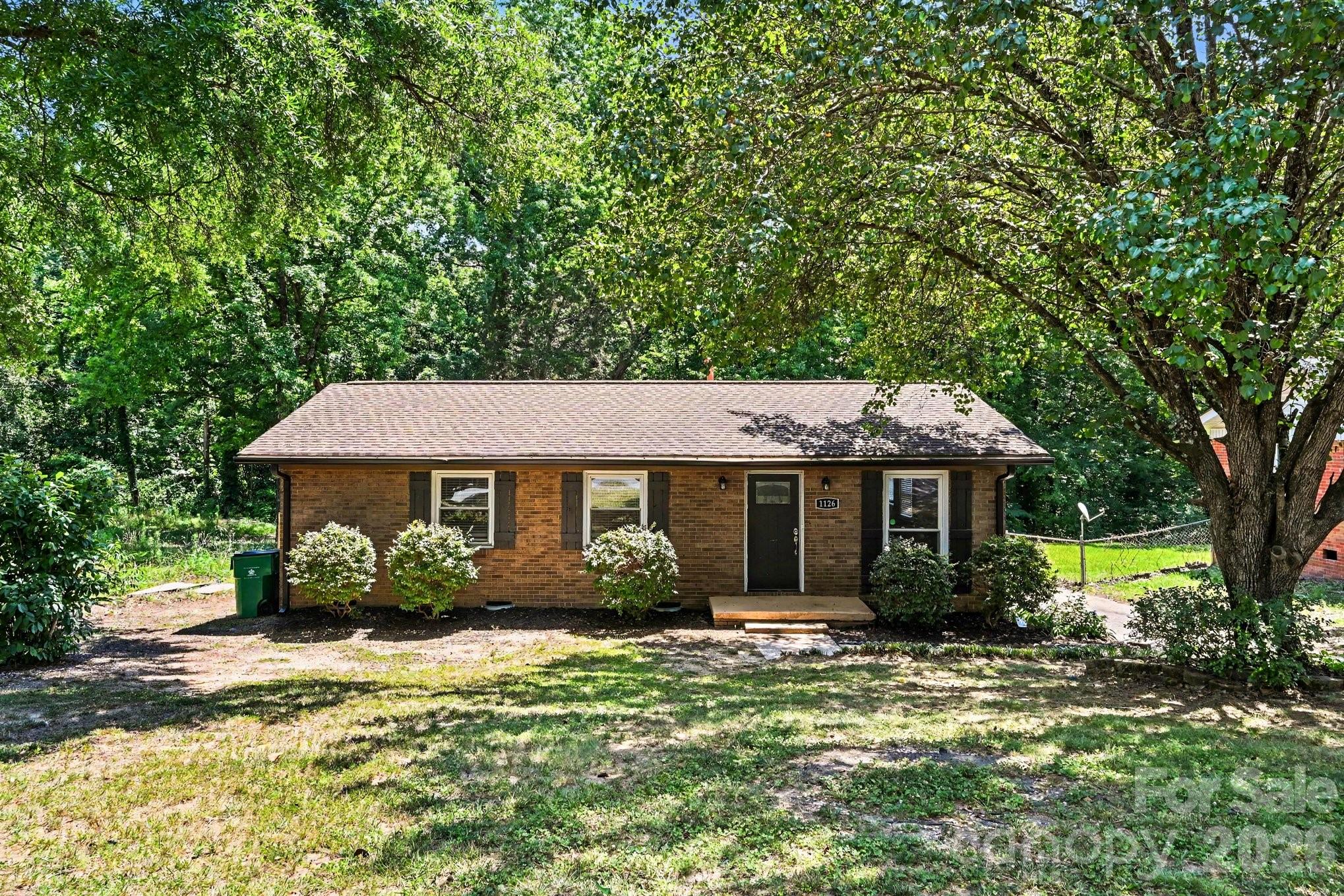 Photo 1 of 16 — 1126 Claremont Road, Charlotte, NC 28214