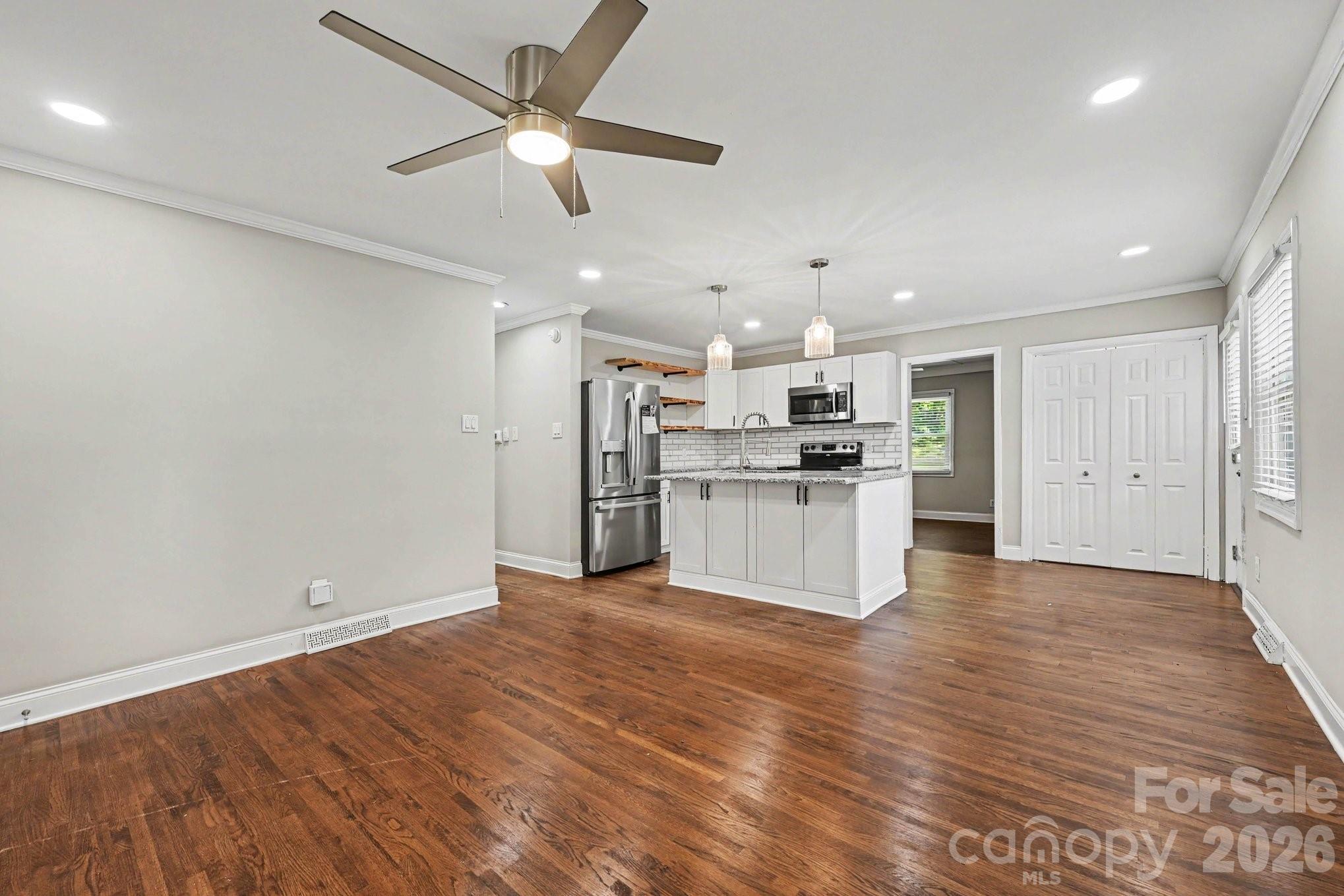 1126 Claremont Road