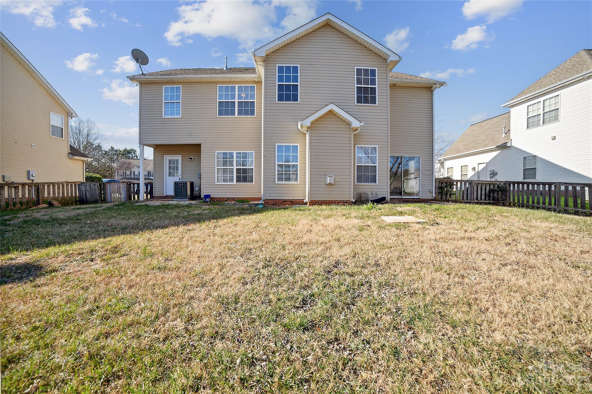 Mill Creek Falls - Residential